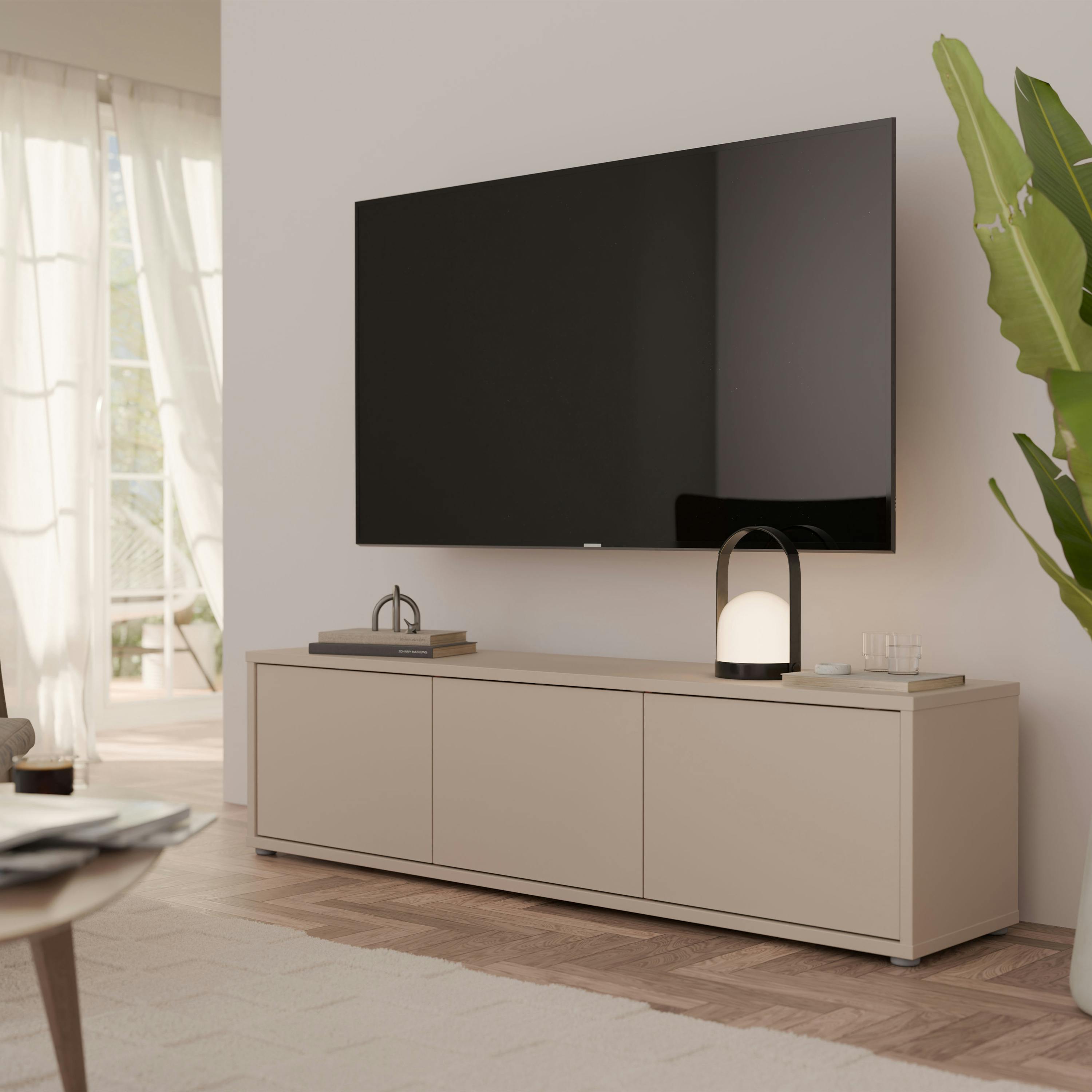 Rackhams Alice Springs Wide Tv Cabinet With 3 Doors Push-To-Open In Sand - W 154.2 X H 41.5 X D 34.9Cm - 1 - Manufactured Wood