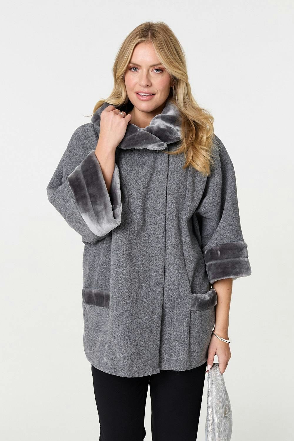 Izabel London Grey Faux Fur Trim 3/4 Sleeve Cape Coat - S/M