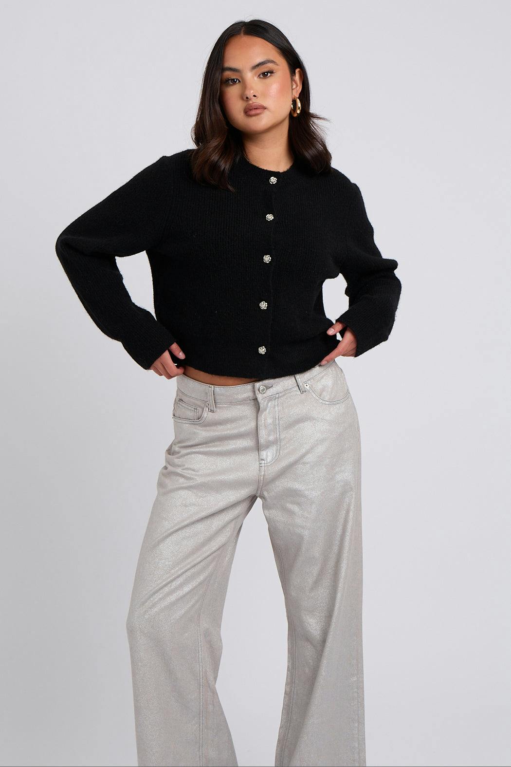 Urban Bliss Black Floral Button Cropped Cardigan - M