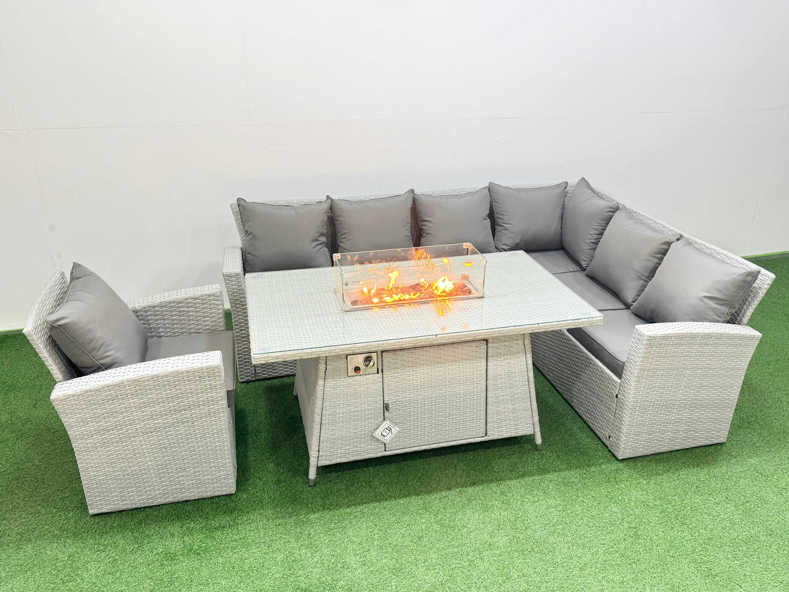 Fimous Light/Grey 7 Seat Rattan Garden Furniture Corner Sofa Set Outdoor Gas Fire Pit Table Set With Armchair