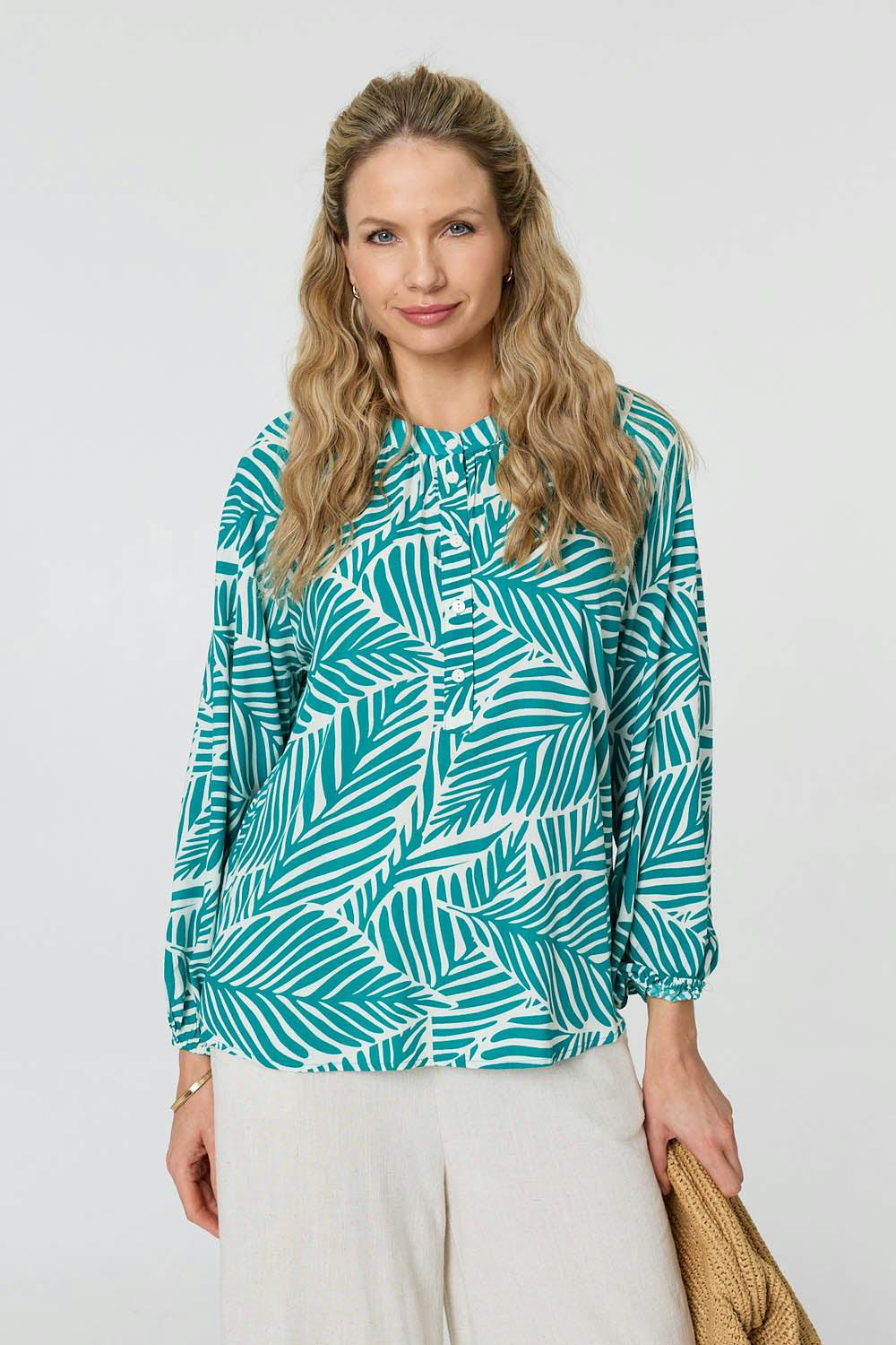 Izabel London Green Leaf Print Long Sleeve Relaxed Blouse - 18
