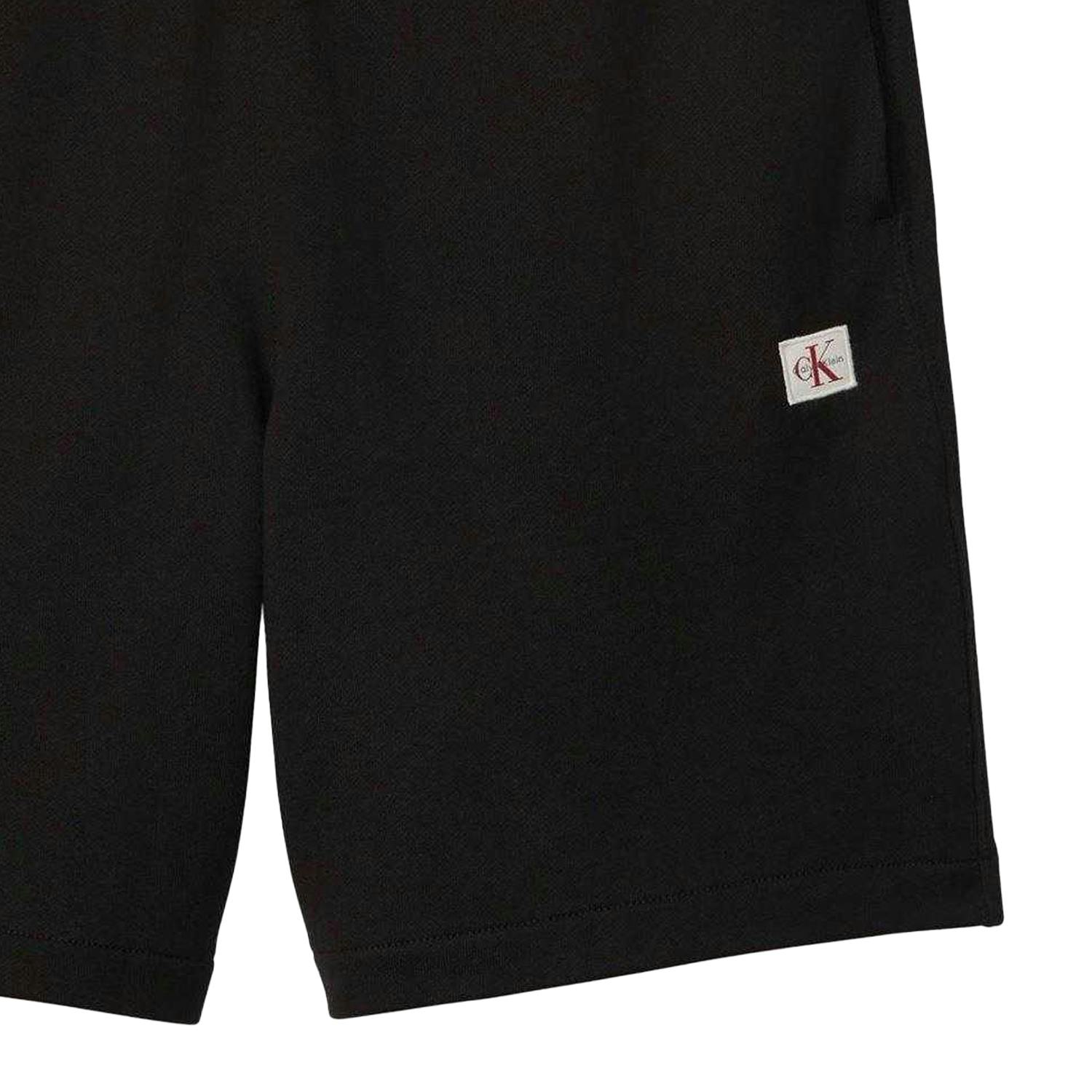 Calvin Klein Men's Black Badge Shorts - S - 100% Cotton