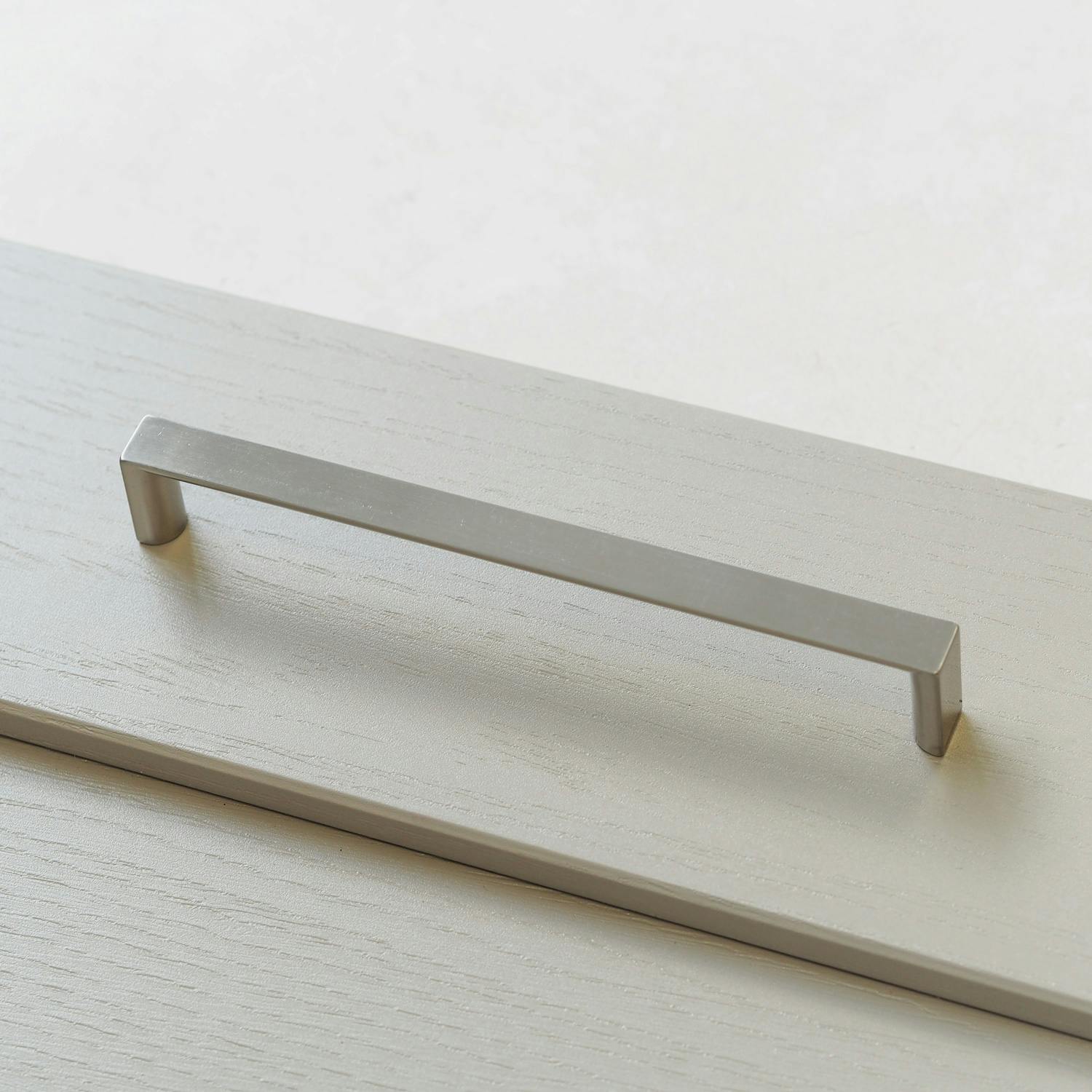 Handle & Home Brushed Nickel Square D Handles - 160Mm Handle