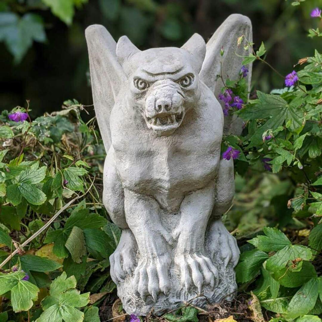 Osn Large Winged Gargoyle Garden Statue