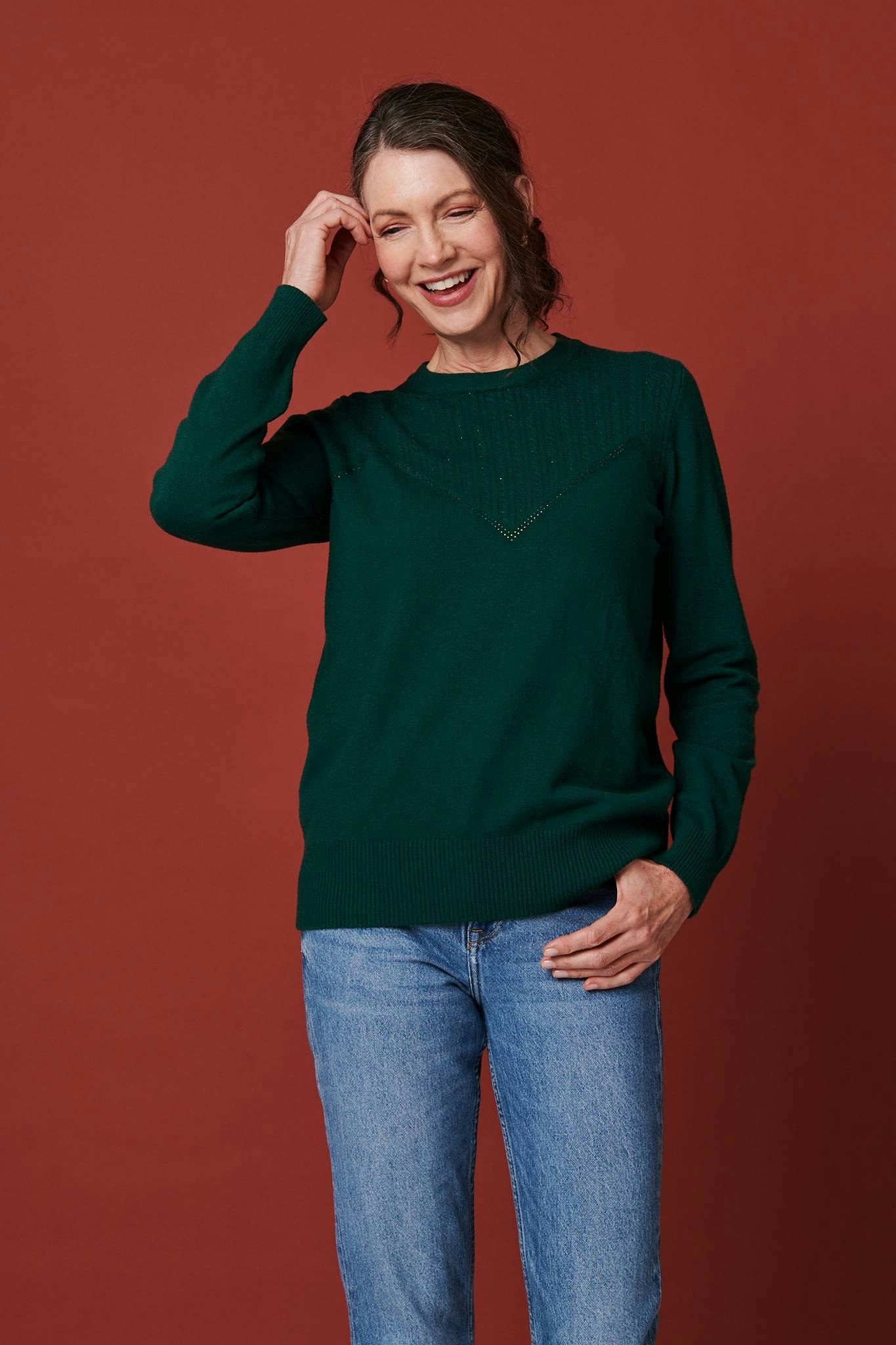 Izabel London Women's Green Textured Knit Slim Fit Jumper - 10
