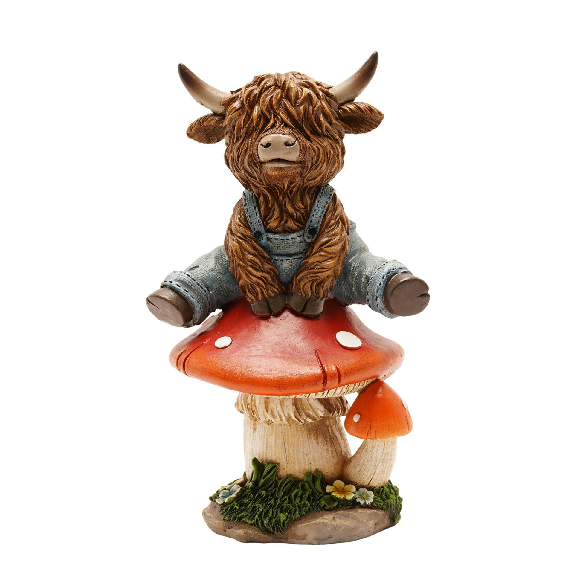 Rackhams Red/Brown/Light Highland Cow On A Mushroom