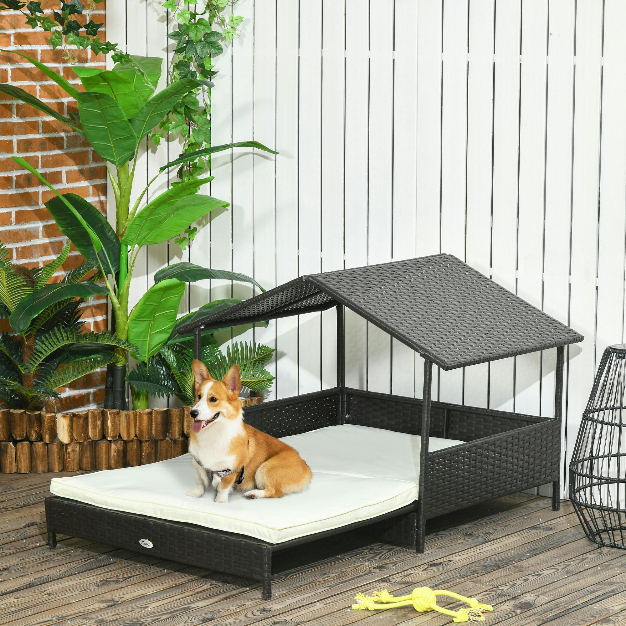 Pawhut Cream/White Extendable Rattan Dog House W/ Water-Resistant Roof
