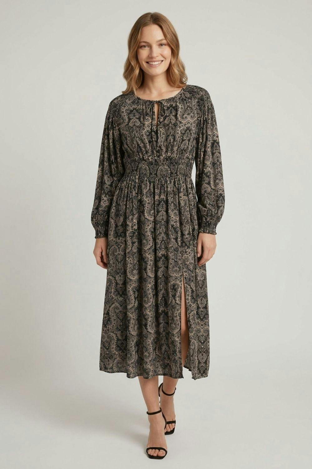 Izabel London Black Abstract Shirred Long Sleeve Midi Dress - 16