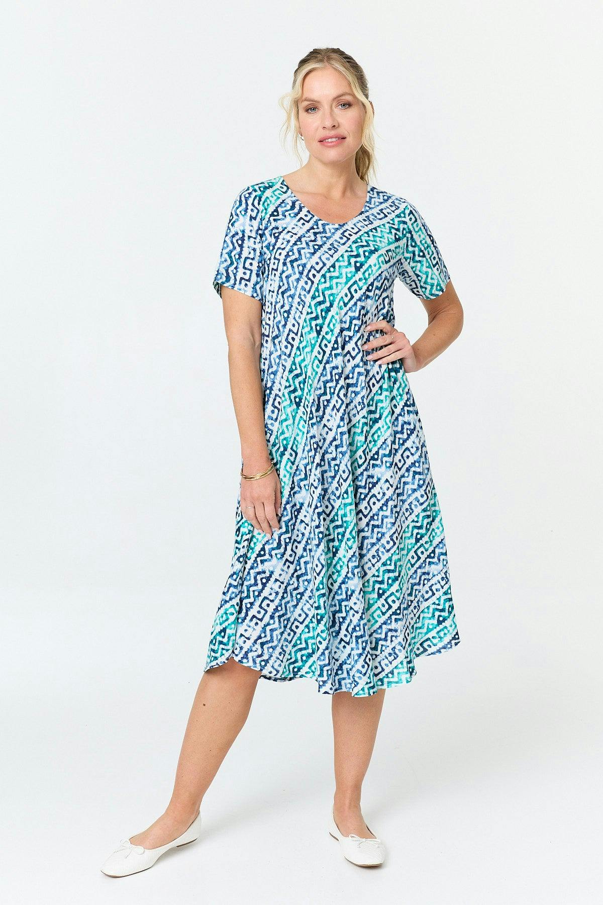 Izabel London Blue Printed Relaxed Short Sleeve Midi Dress - 10