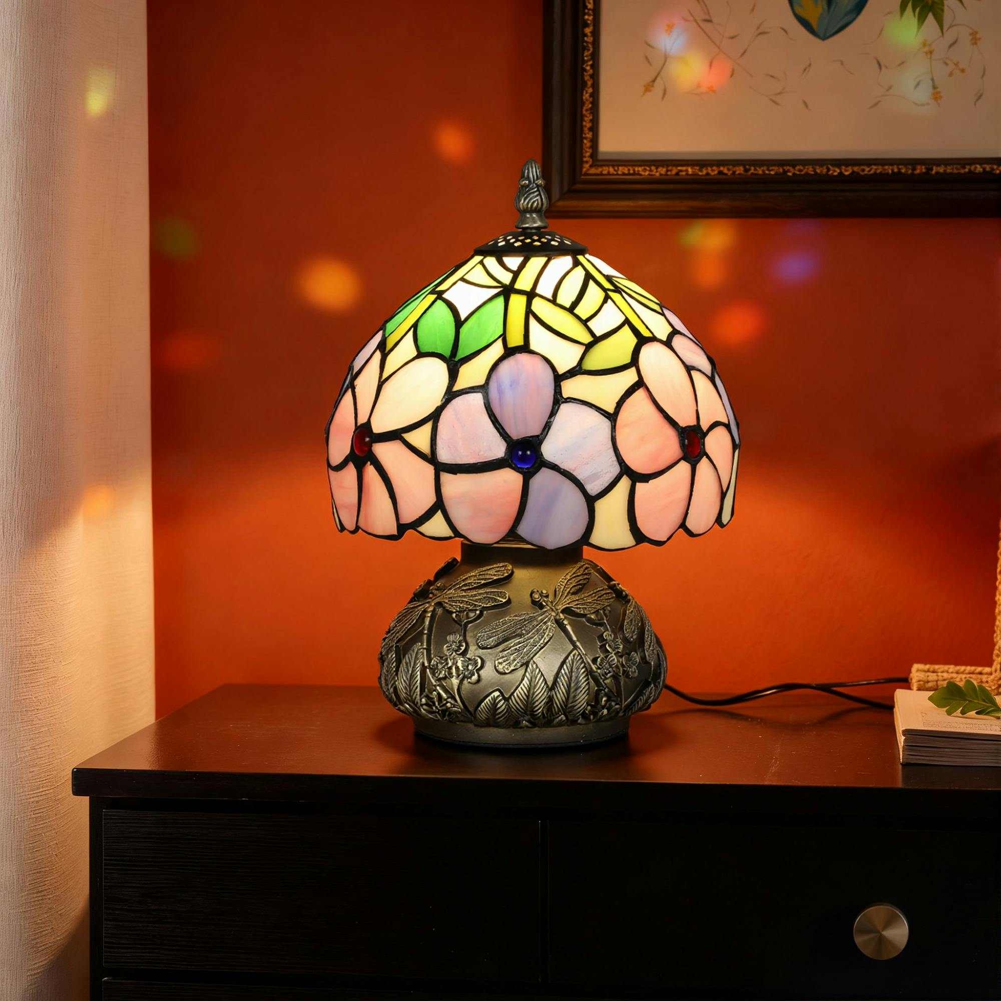 HOMCOM Tiffany Style Stained Glass Table Lamp - Small - Pink - Image 3