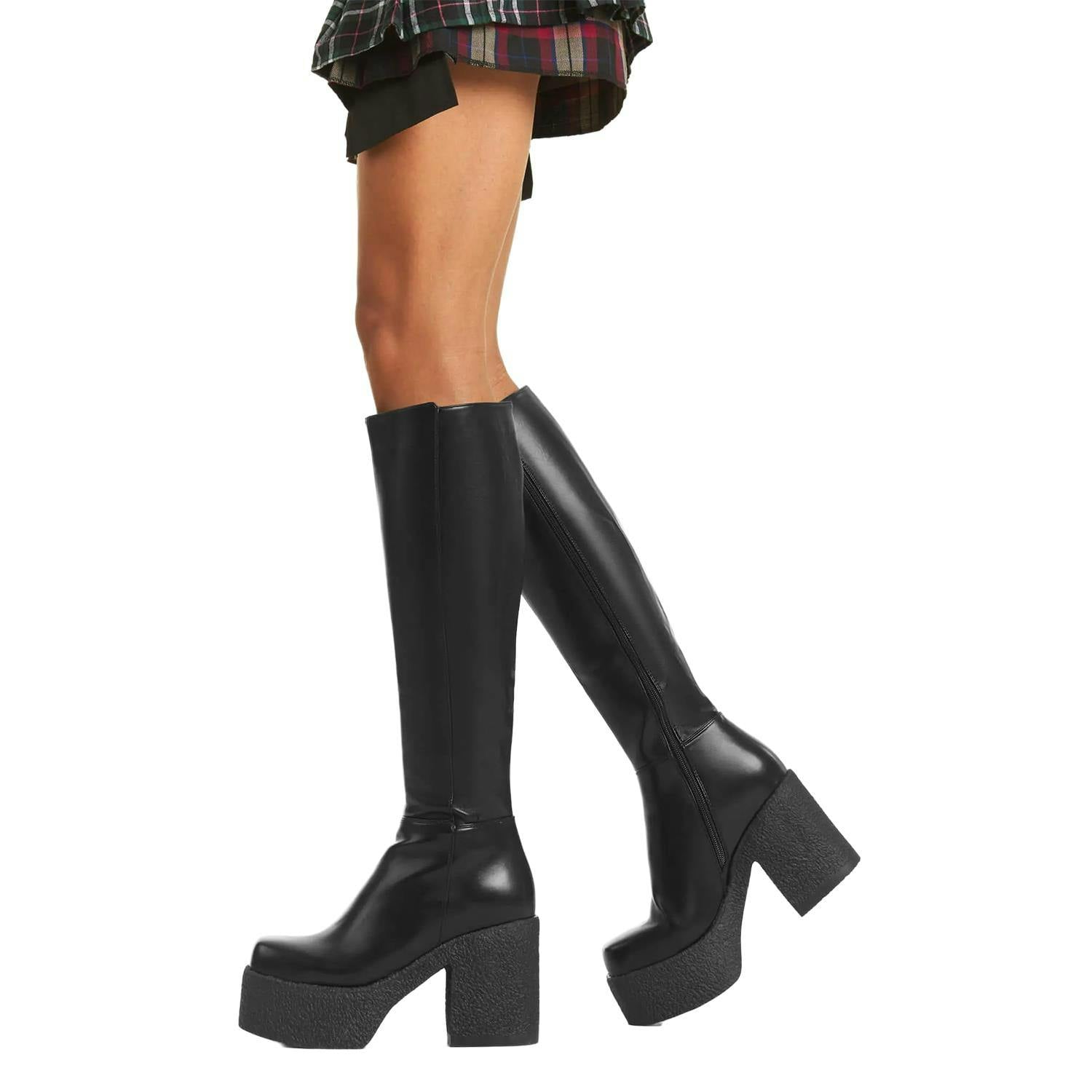 Lamoda Women's Black Called Out Pu Chunky Platform Knee High Boots Trendy Stylish - Uk5