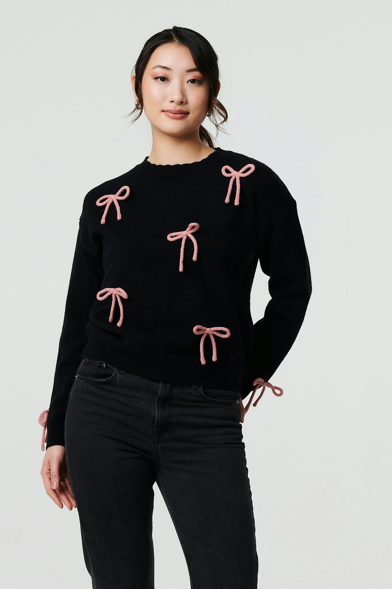 Izabel London Black Bow Embellished Drop Shoulder Jumper - 14