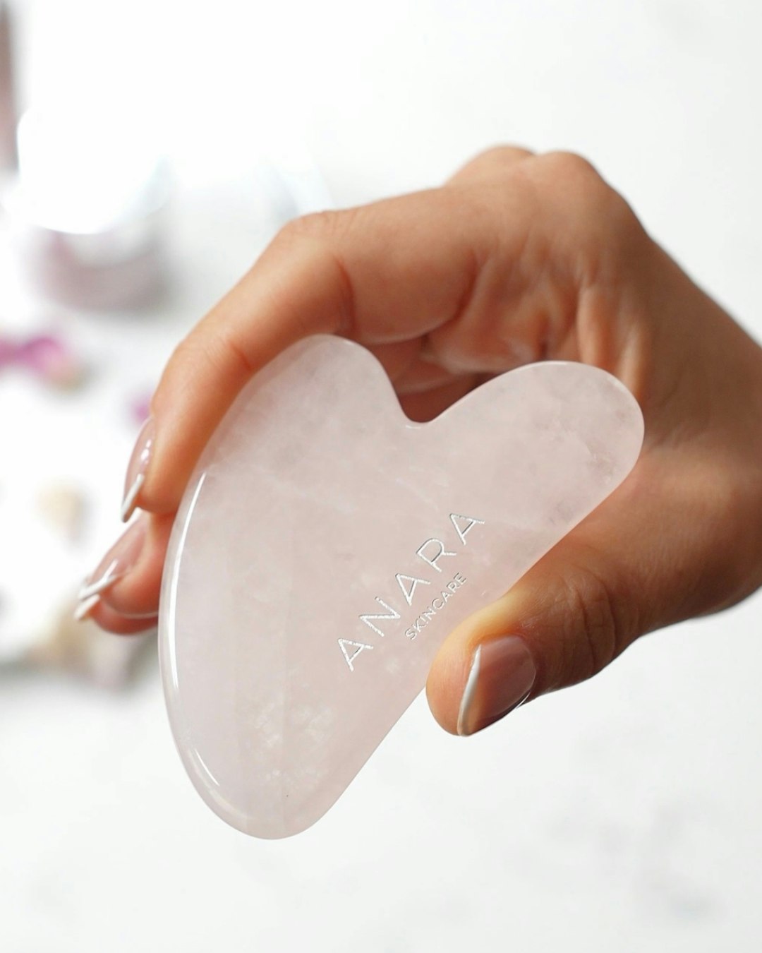Anara Skincare Rose Quartz Crystal Gua Sha