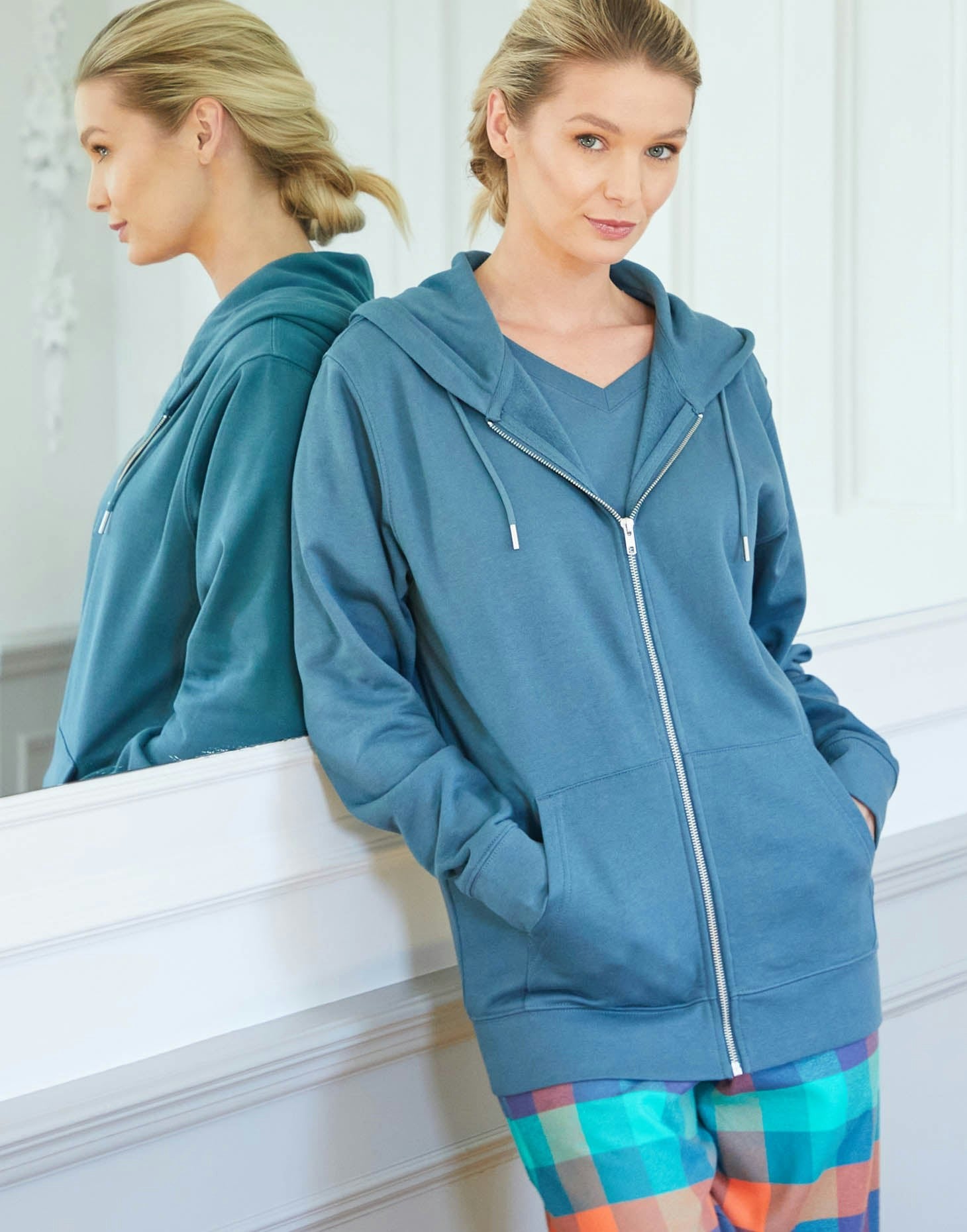 British Boxers Women's Organic Cotton Zip-Up Hoodie – Petrol - Small