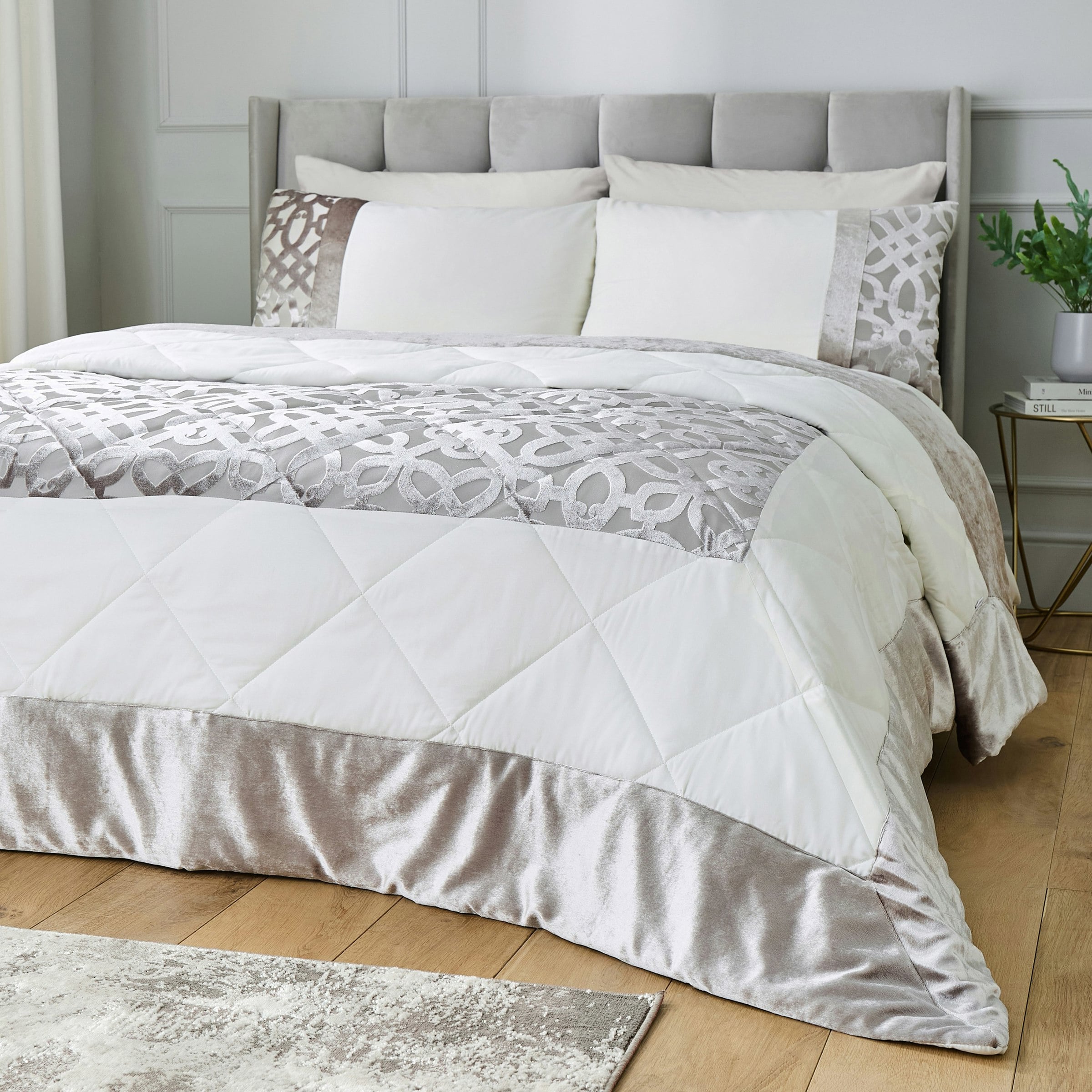 Rackhams Lattice Cut Velvet Quilted Bedspread - Natural
