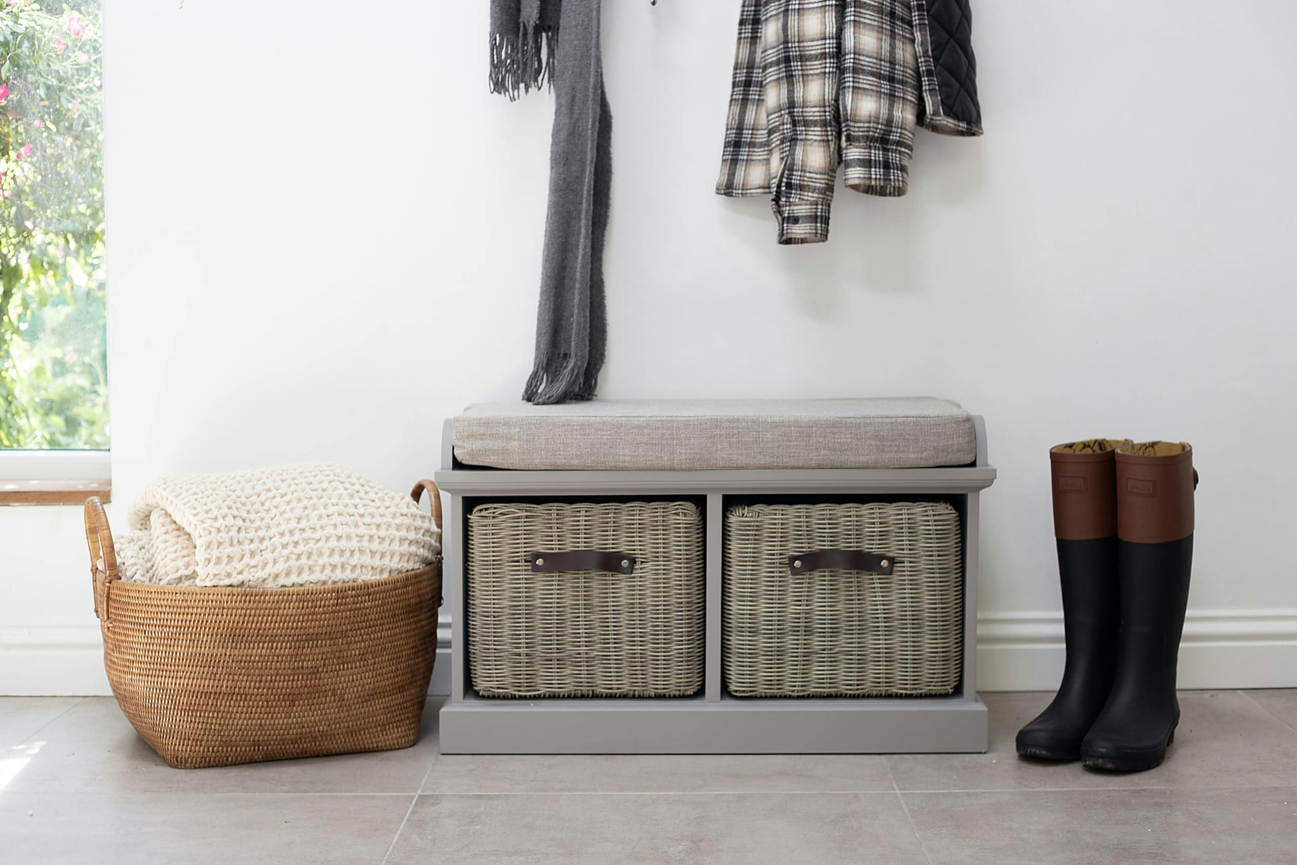 Rackhams Grey Tetbury Bench With 2 Storage Baskets And Cushion Seat - Dove