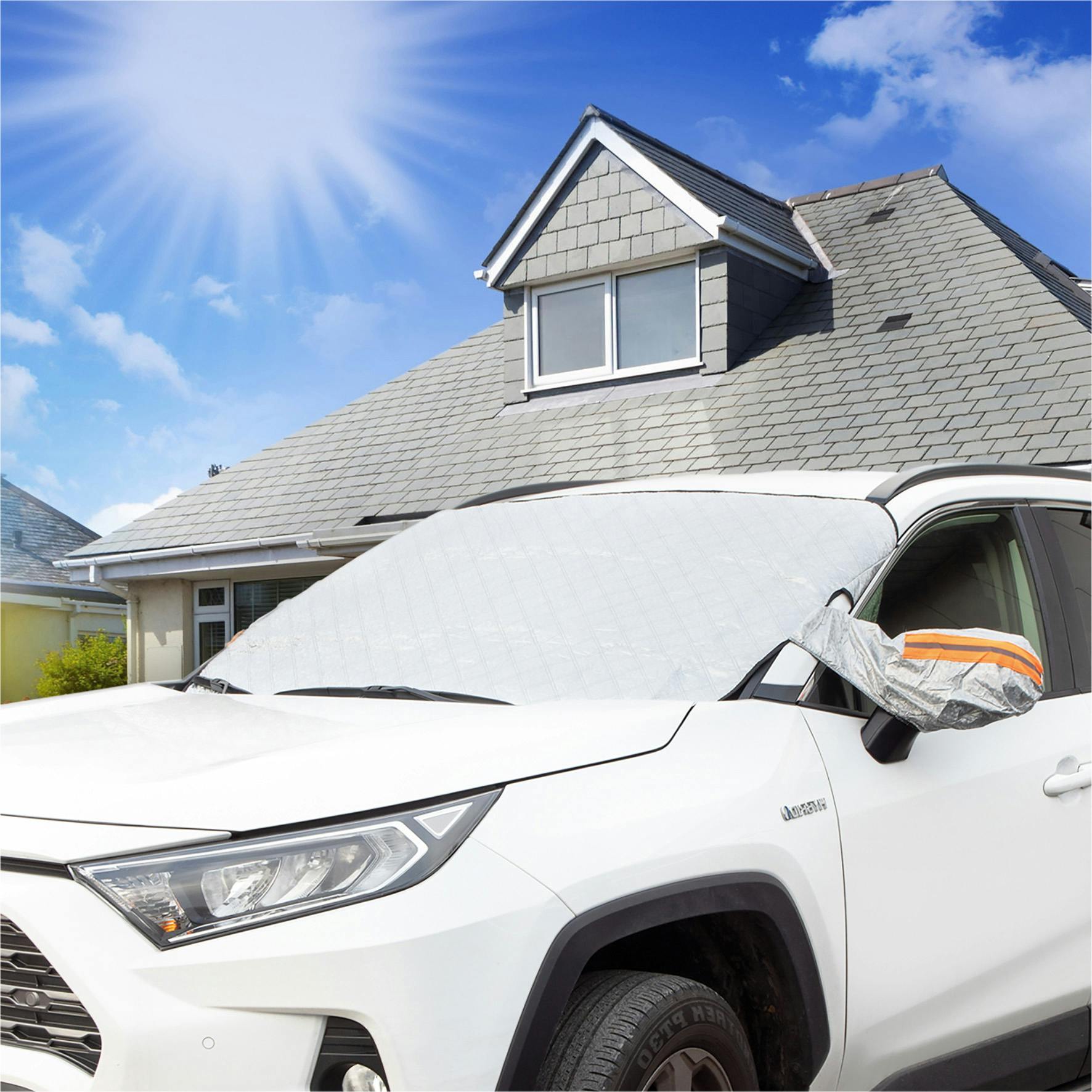 St Helens Dark Car Windscreen Cover - 147X126cm