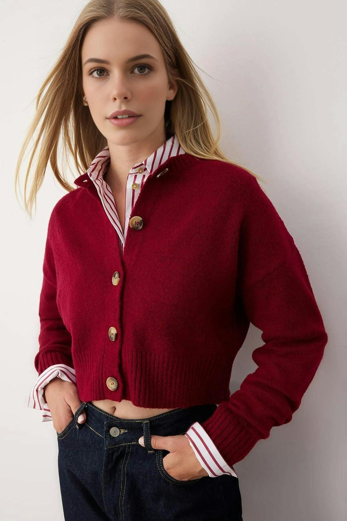 Wovcor Burgundy Crop Soft Textured Buttoned Knit Cardigan - M