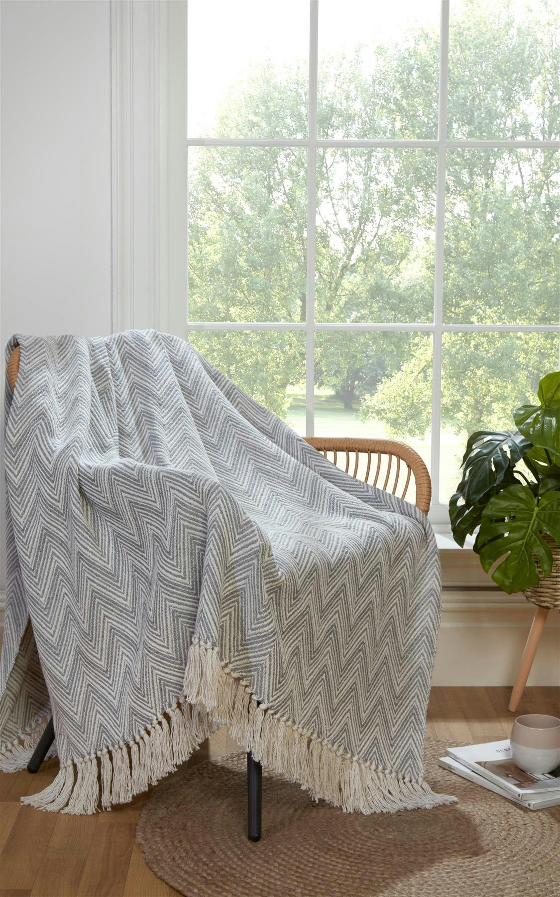 Portfolio Living Grey Chester Herringbone Throw - 130X170cm
