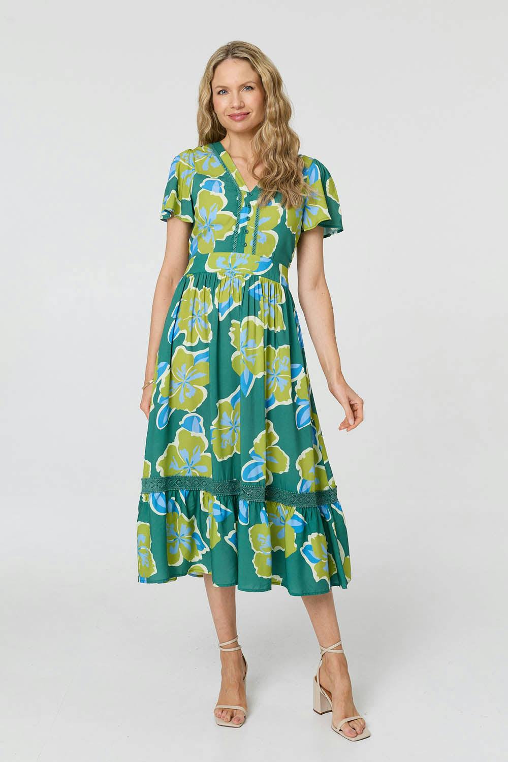 Izabel London Green Floral Angel Sleeve Relaxed Midi Dress - 8