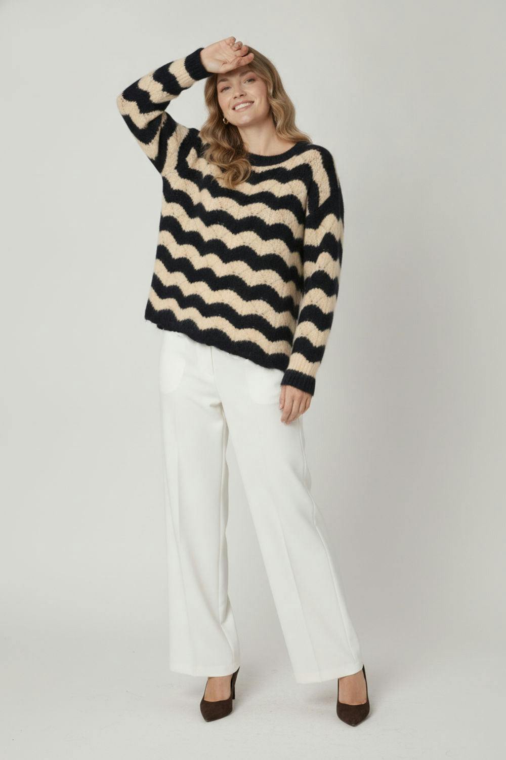 Izabel London Wave Striped Texture Relaxed Jumper - Navy - 8