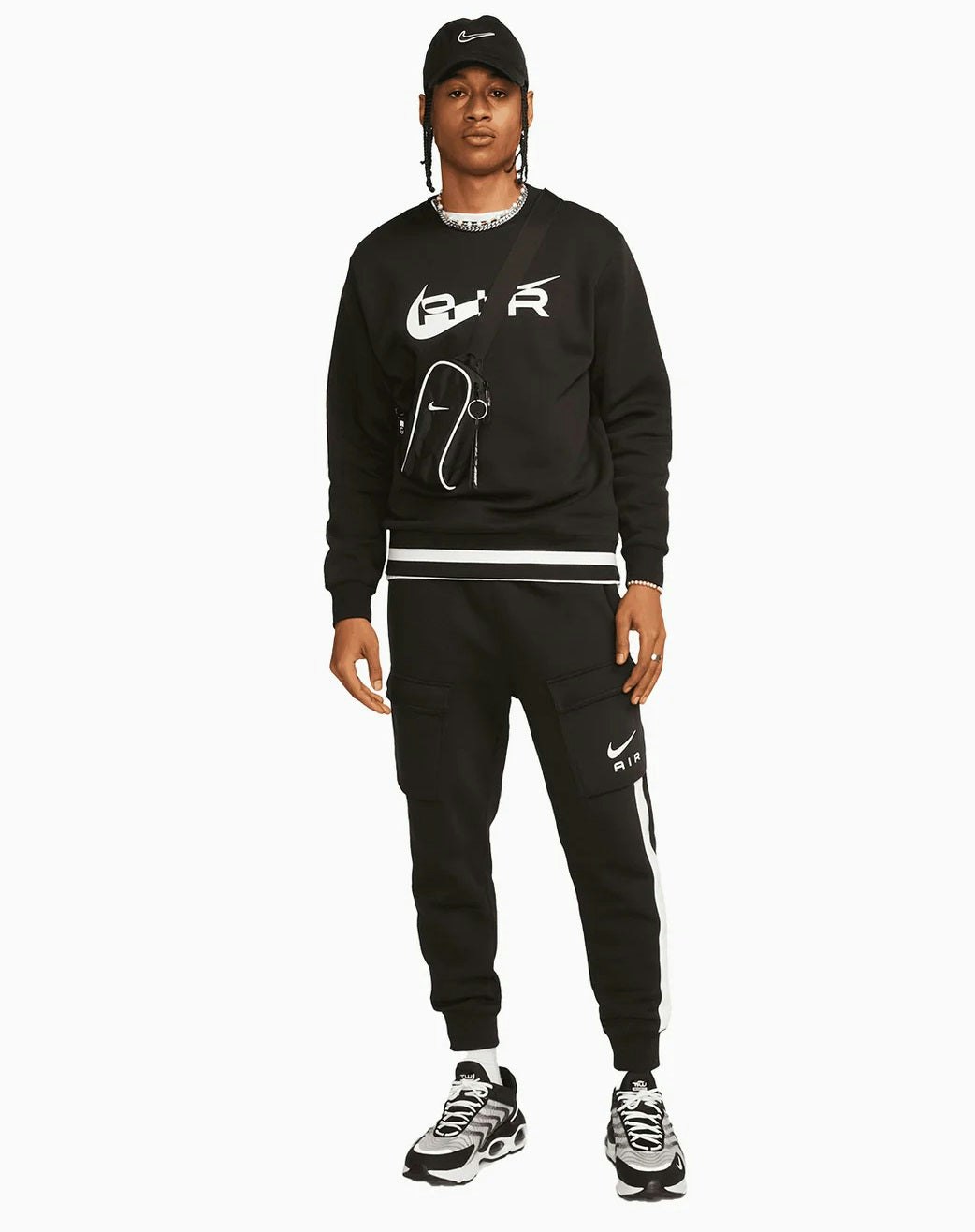 Nike Men's Black Swoosh Air Tracksuit - M