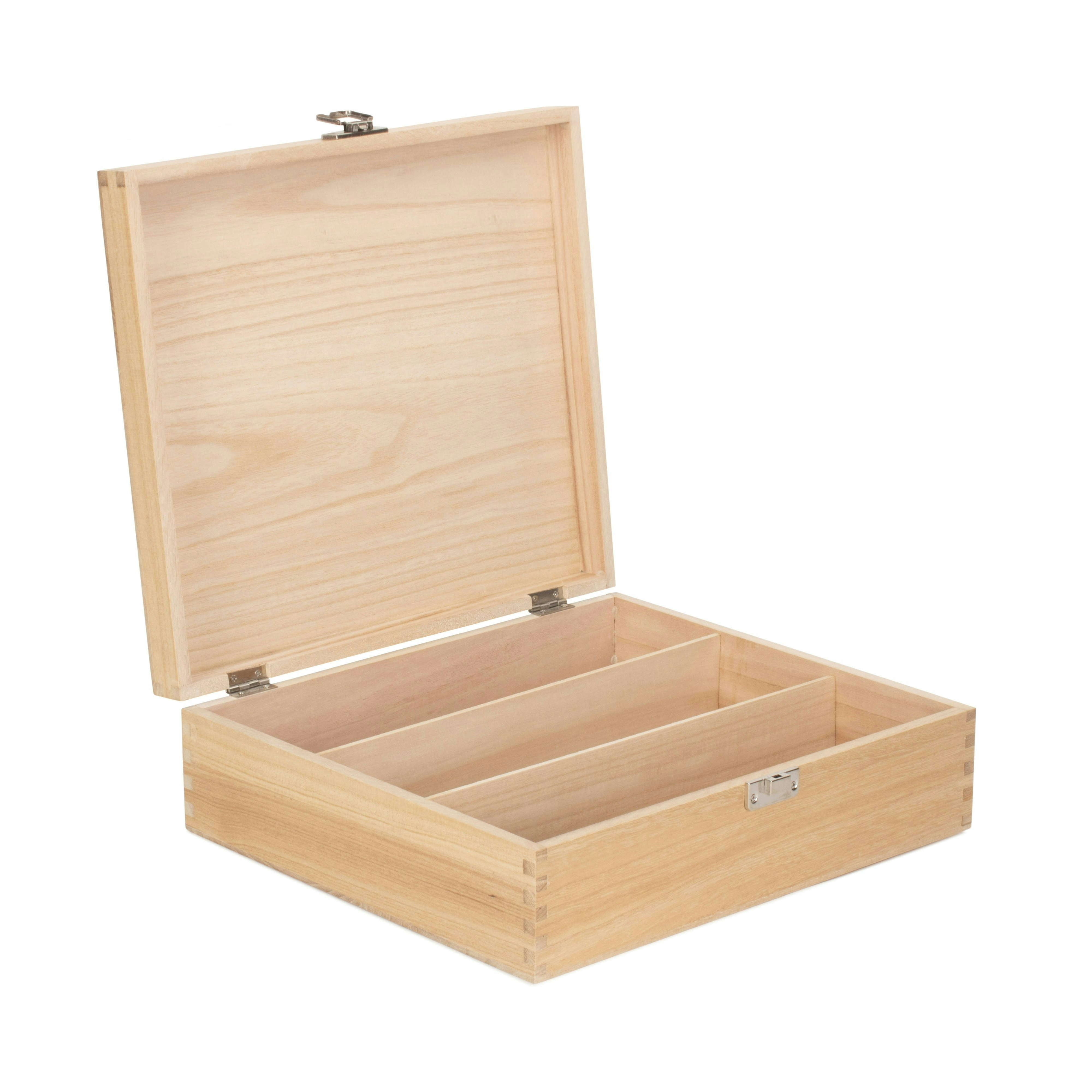 Red Hamper Three Bottle Clear Varnish Wooden Display Box - Large