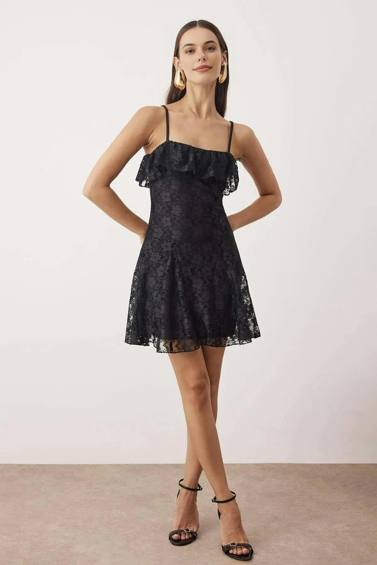 Wovcor Black A-Line Lined Strappy Mini Dress - 6