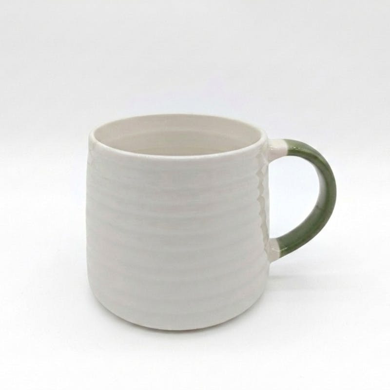 Glim & Glam Green Ceramic Coffee Tea Mug 13Oz Ribbing Textured Painted Handle X2