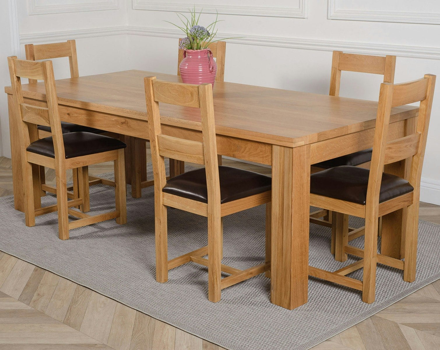 That's Furniture Dakota Extra Large Oak Dining Table With Lincoln Oak Chairs - Natural Oak - 6 Chairs