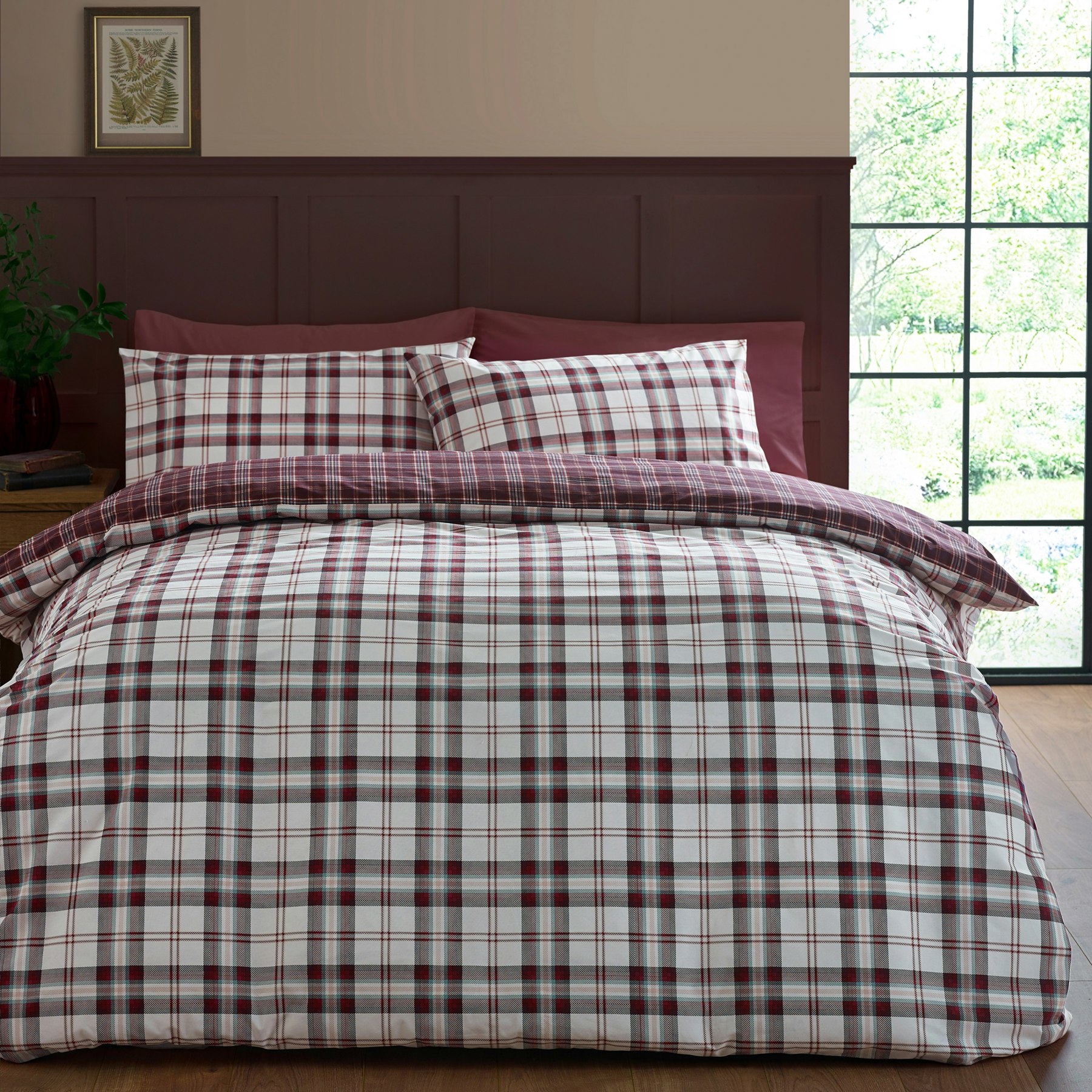 Catherine Lansfield Kelso Check Reversible Duvet Cover Set Plum - King - Plum