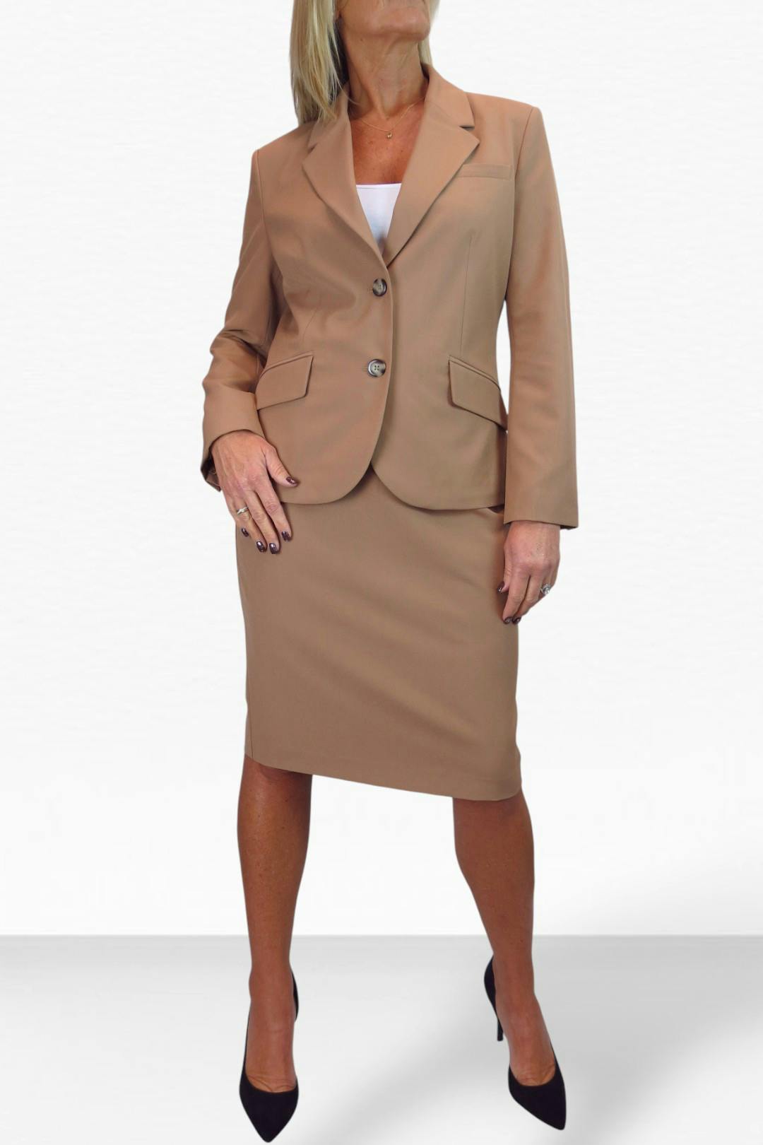 Paulo Due Women's 2 Piece Tailored Skirt Suit - 18 - Tan