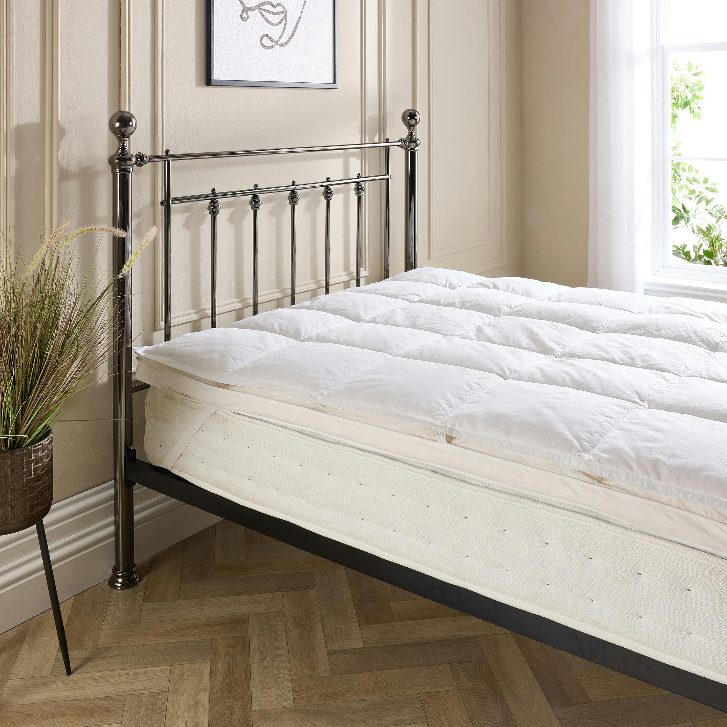 Rackhams White Goose Feather & Down Mattress Topper - Double - Cotton