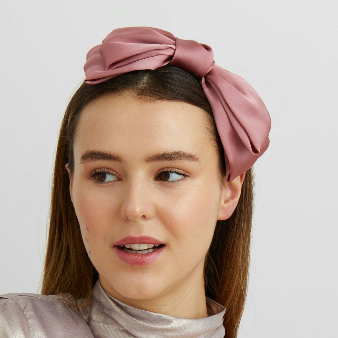 Queenmee Accessories Pink Fascinator Bow Headband