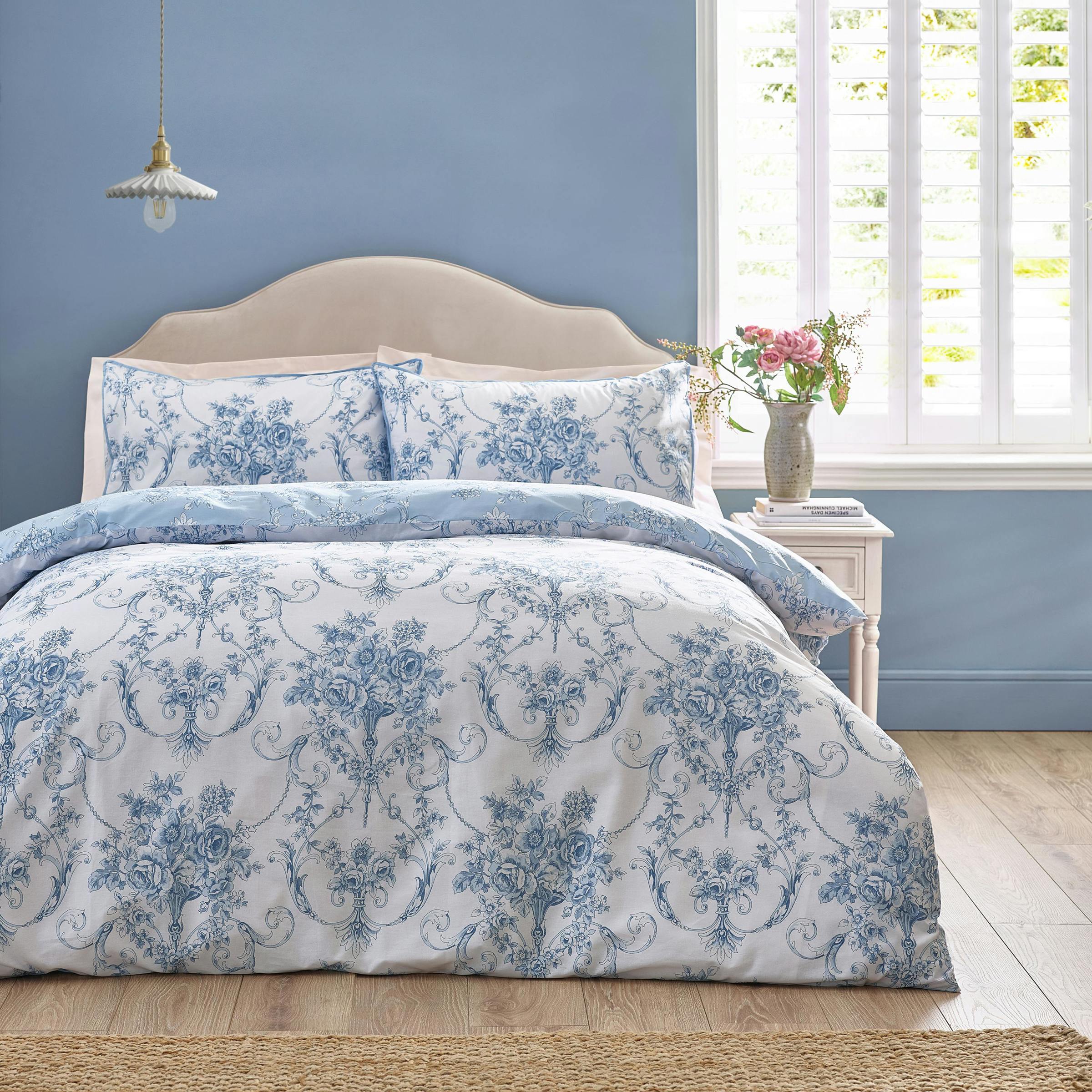 Catherine Lansfield Blue Antoinette Damask Reversible Duvet Cover Set - Single