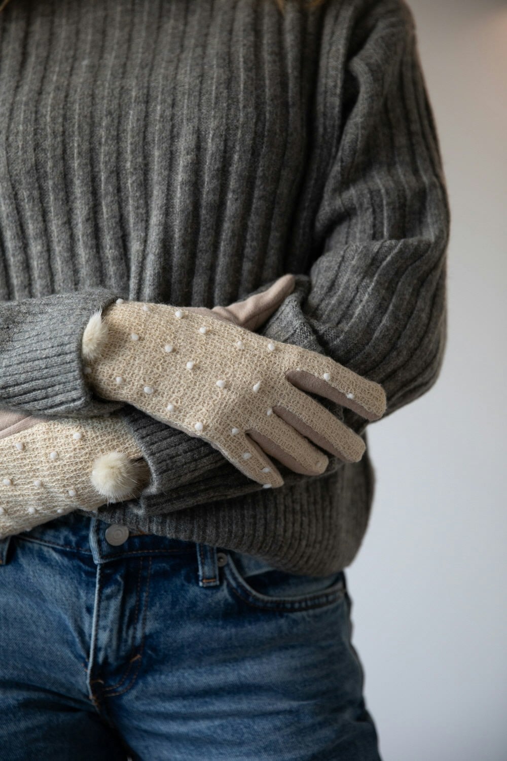 Svnx Beige Crochet Gloves With Pom Pom - One Size
