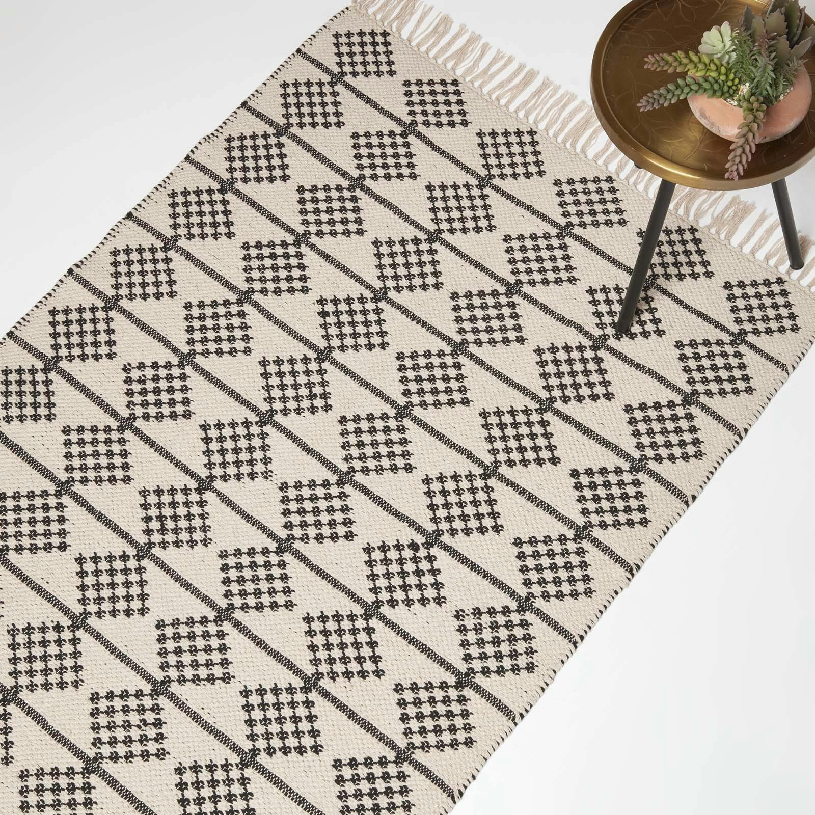 Homescapes Black Adana Handwoven Monochrome Cotton Textured Rug - 120 X 170 Cm