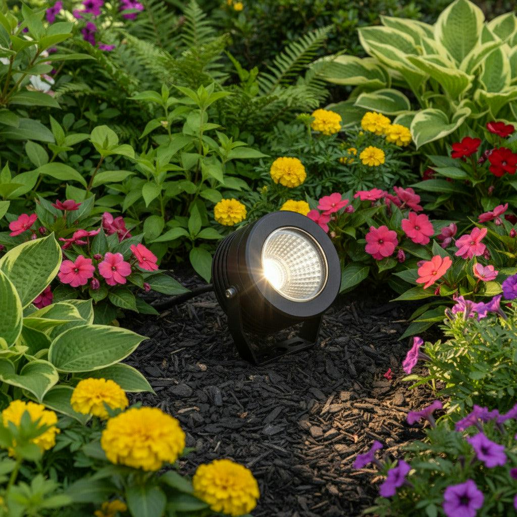 Ultra Beam Lighting Black/Light 5 Watt Led Finish Garden Spike