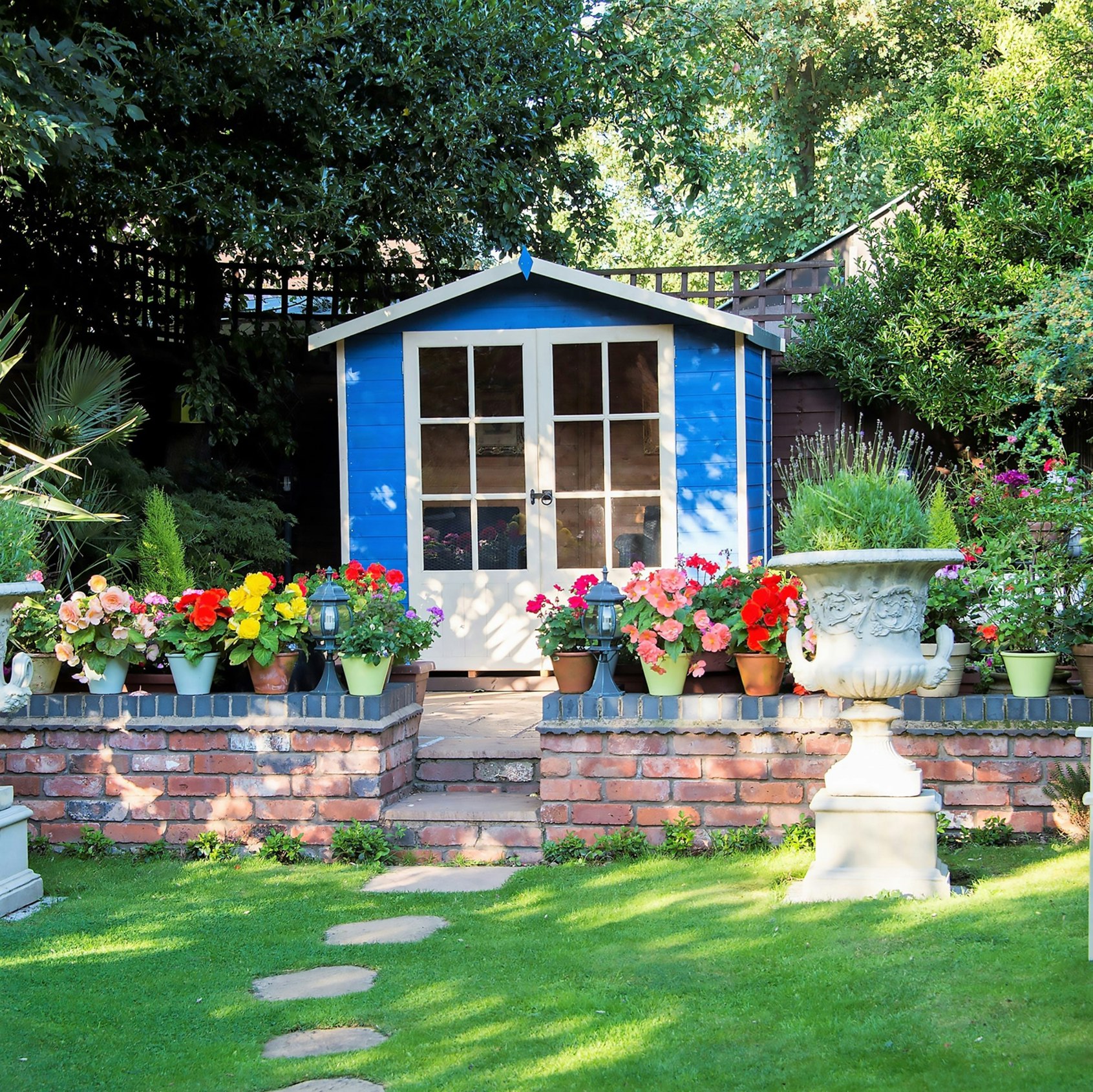 Rackhams Green Lumley 7X5 12Mm Interlock Clad Wooden Summerhouse
