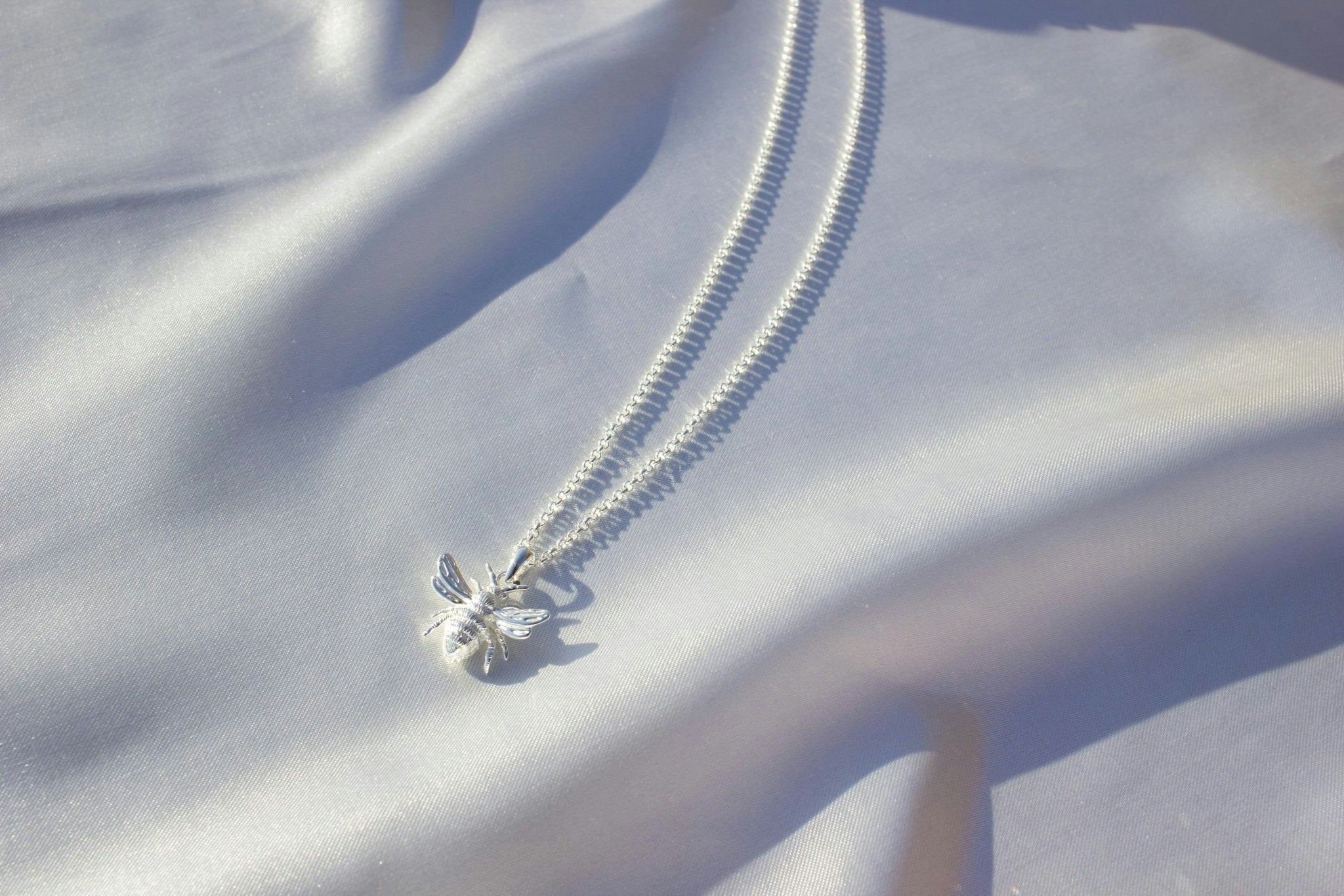 Mylee London Silver Bee Necklace - Personalised - Yes