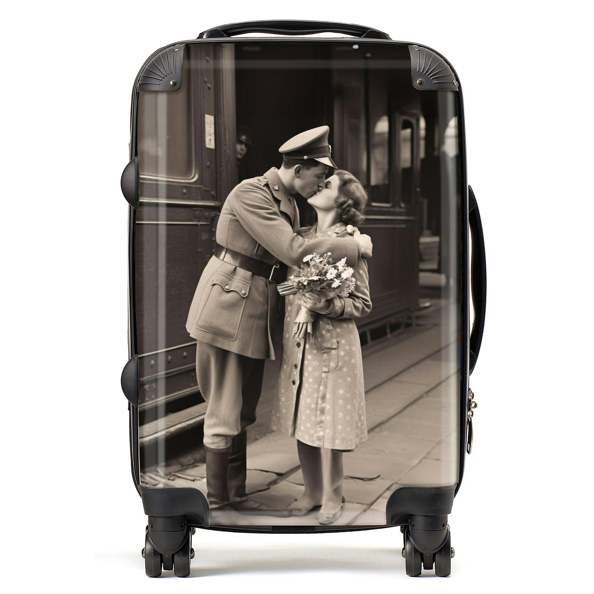 Warren Reed Time To Say Goodbye Suitcase - Cabin