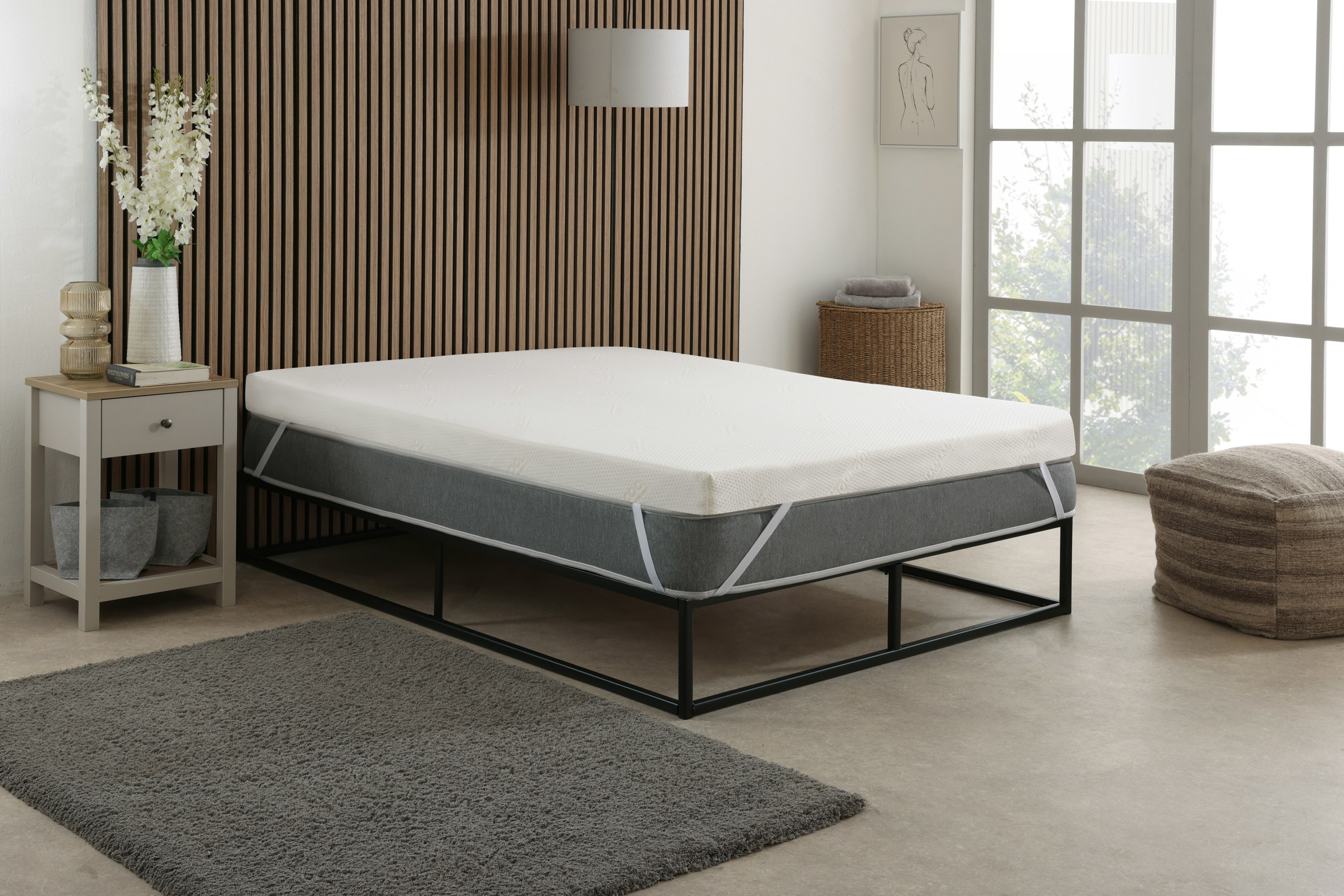 Rackhams White Cool Max Memory Foam Mattress Topper - 1" Deep, Pressure Relief - 1 - 4Ft6 Double Mattress (135Cm X 190Cm)