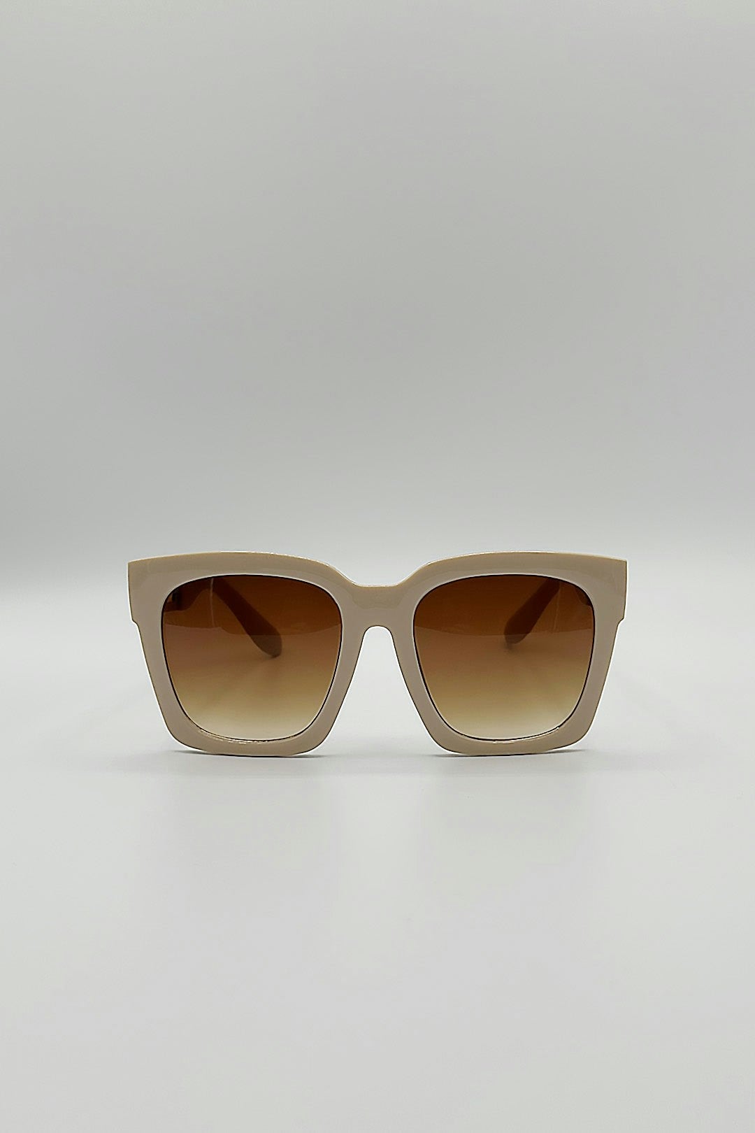 Svnx Gold/Beige Oversized Sunglasses With Chain Detail - One Size
