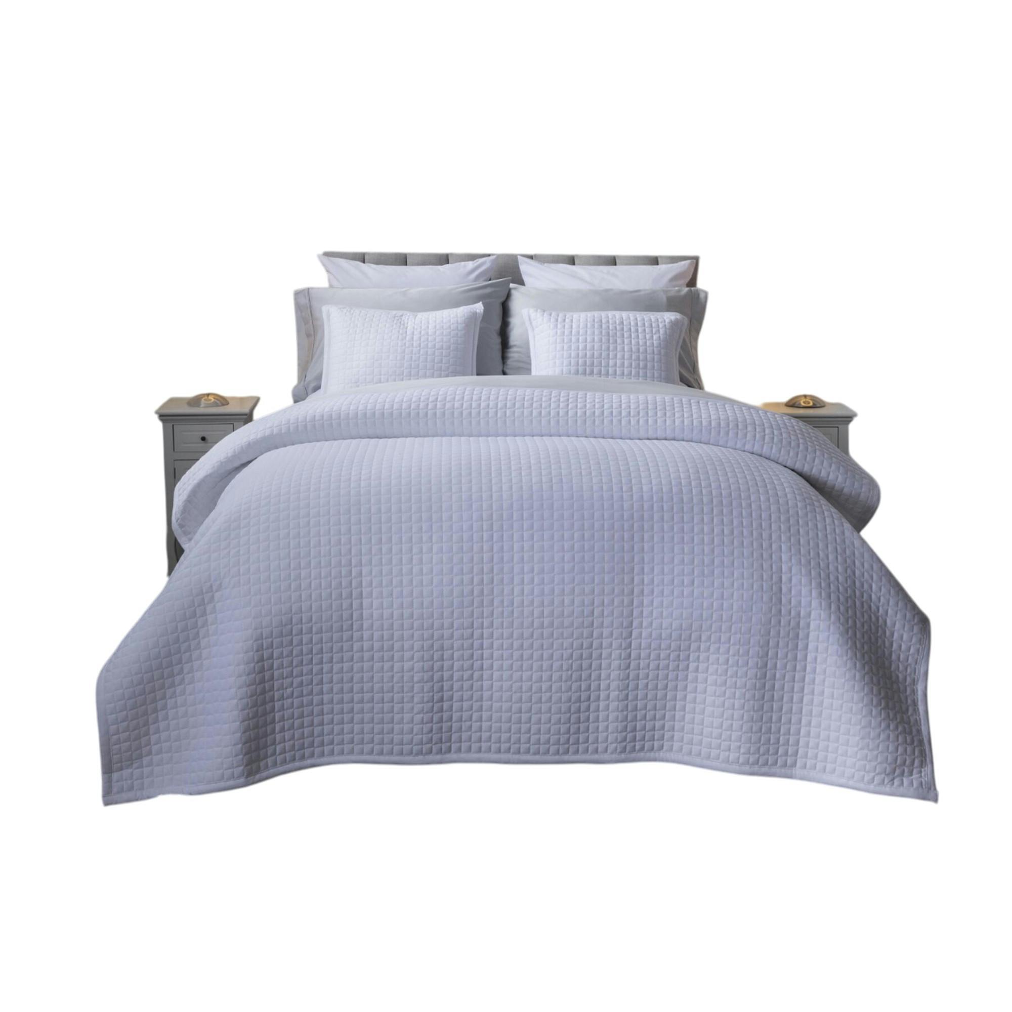 Rackhams White Crompton Quilted Throw - 200Cm X 150Cm - 60% Cotton/40% Polyester