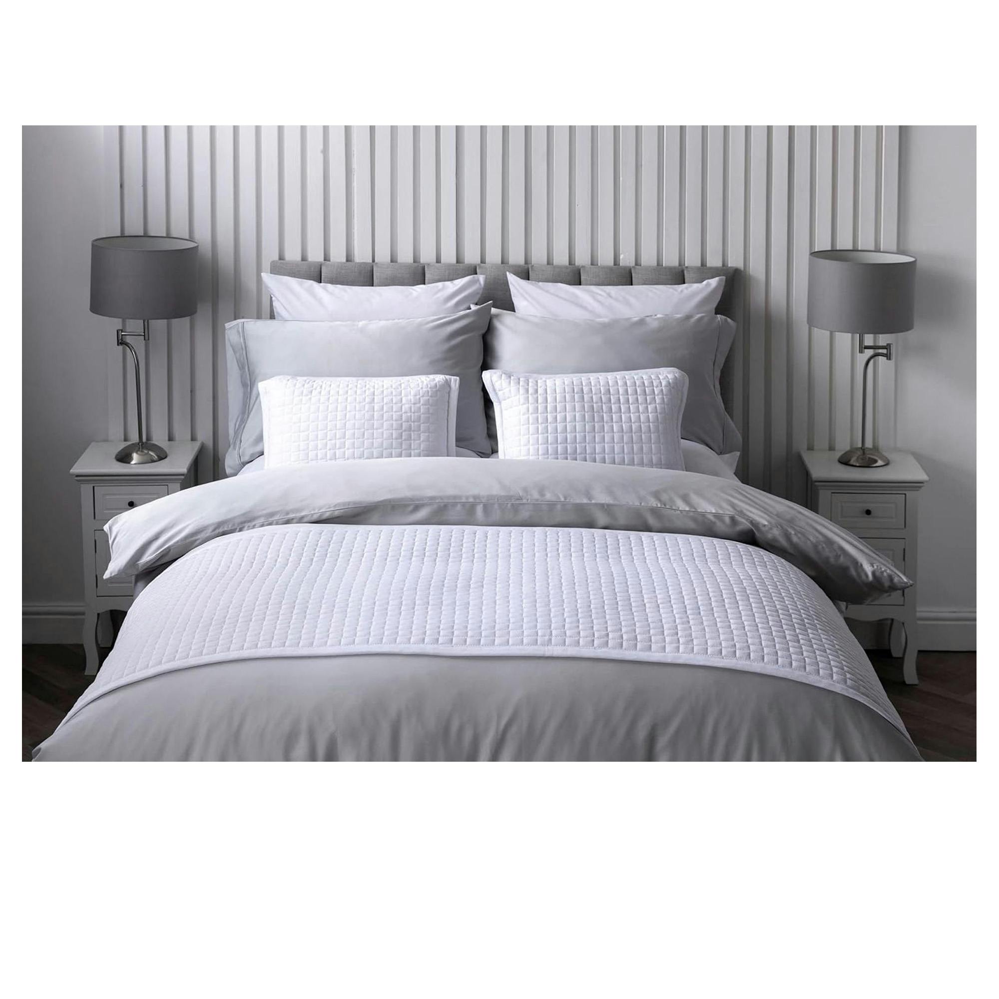 Rackhams White Crompton Quilted Bed Runner - 220Cm X 70Cm - 60% Cotton/40% Polyester