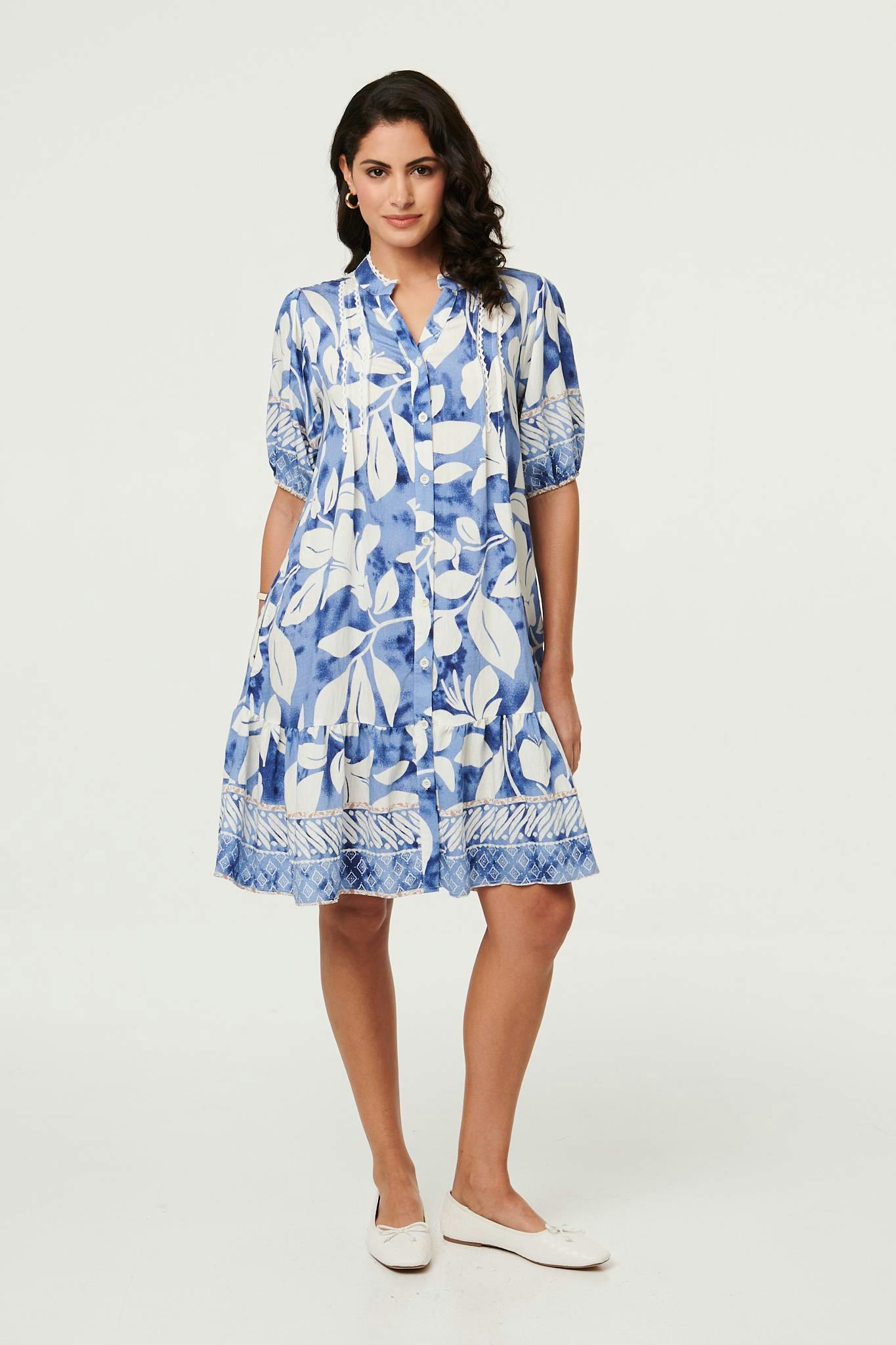 Izabel London Blue Leaf Print 1/2 Sleeve Knee Length Dress - 8