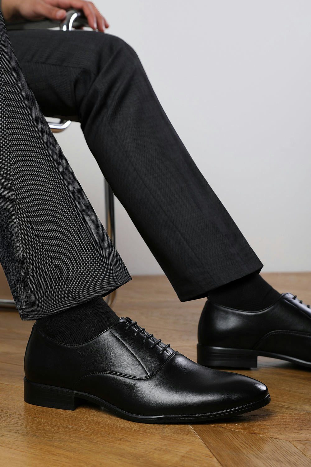 Where's That From Men's Black Nick Oxford Lace Up Work Dress Shoes In Faux Leather - Size 12