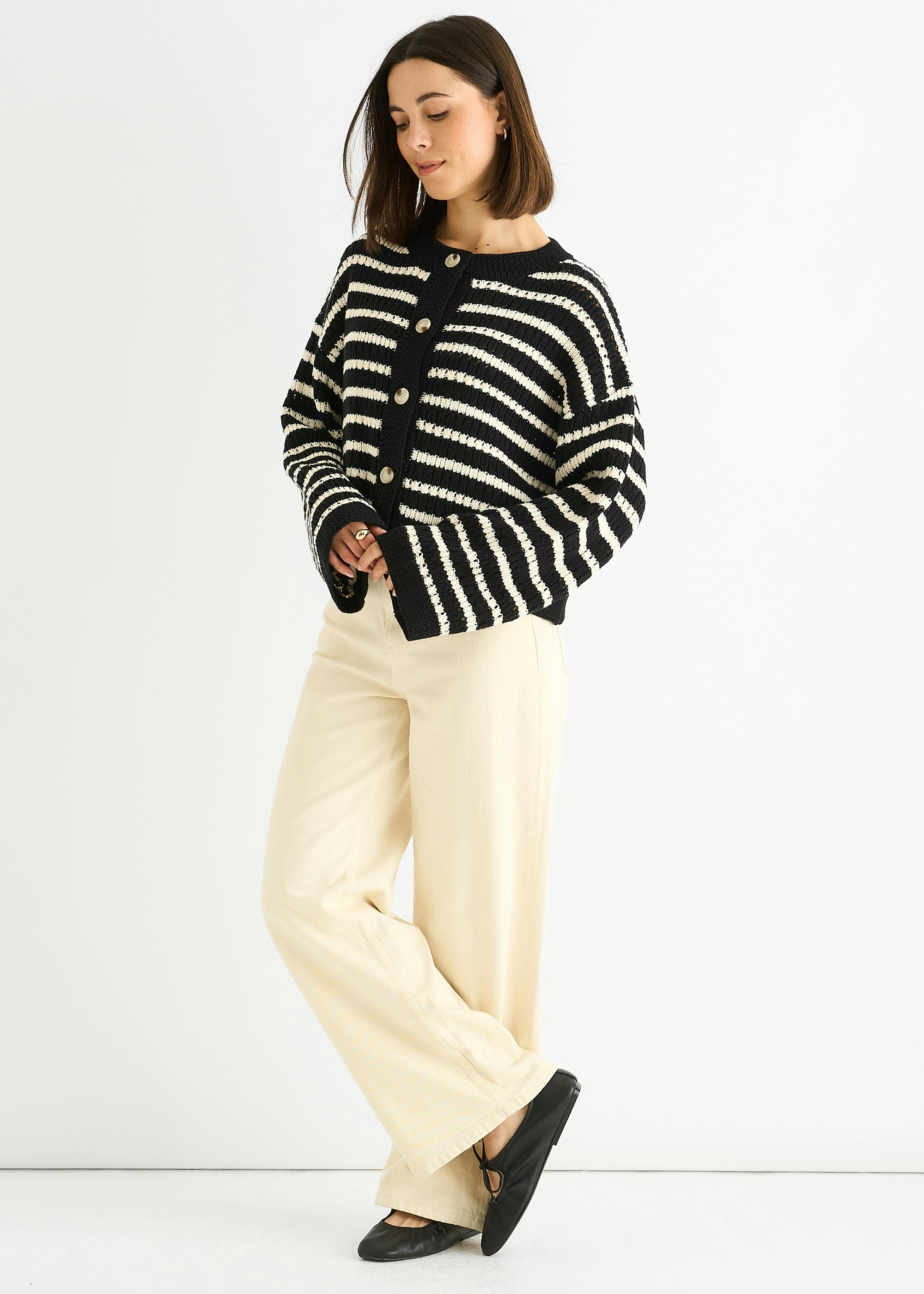 Gini London Women's Black Stripe Cable Knit Crop Cardigan Sweater | : Large - Image 3