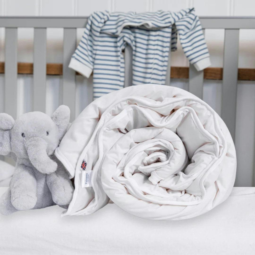 Putnams British Wool Duvet & Pillow For Toddler Cot Bed | 4-7 Tog - Toddler Duvet (120X150cm) - No Pillow