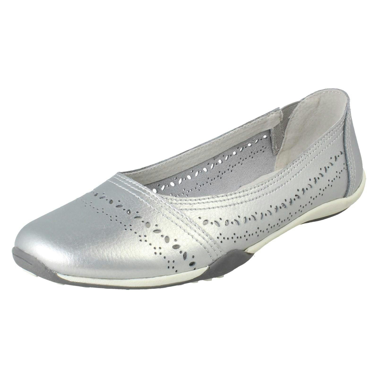 Down To Earth Women's Silver Slip On Casual Leather Shoes F80575 - Uk 5